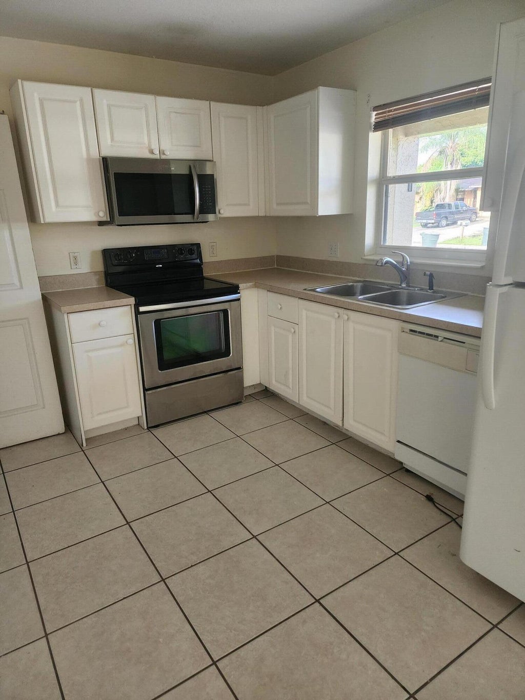 Photo of 4480 TIMBER RIDGE Lane #4484, Fort Pierce, FL 34982 (MLS # B26063377)