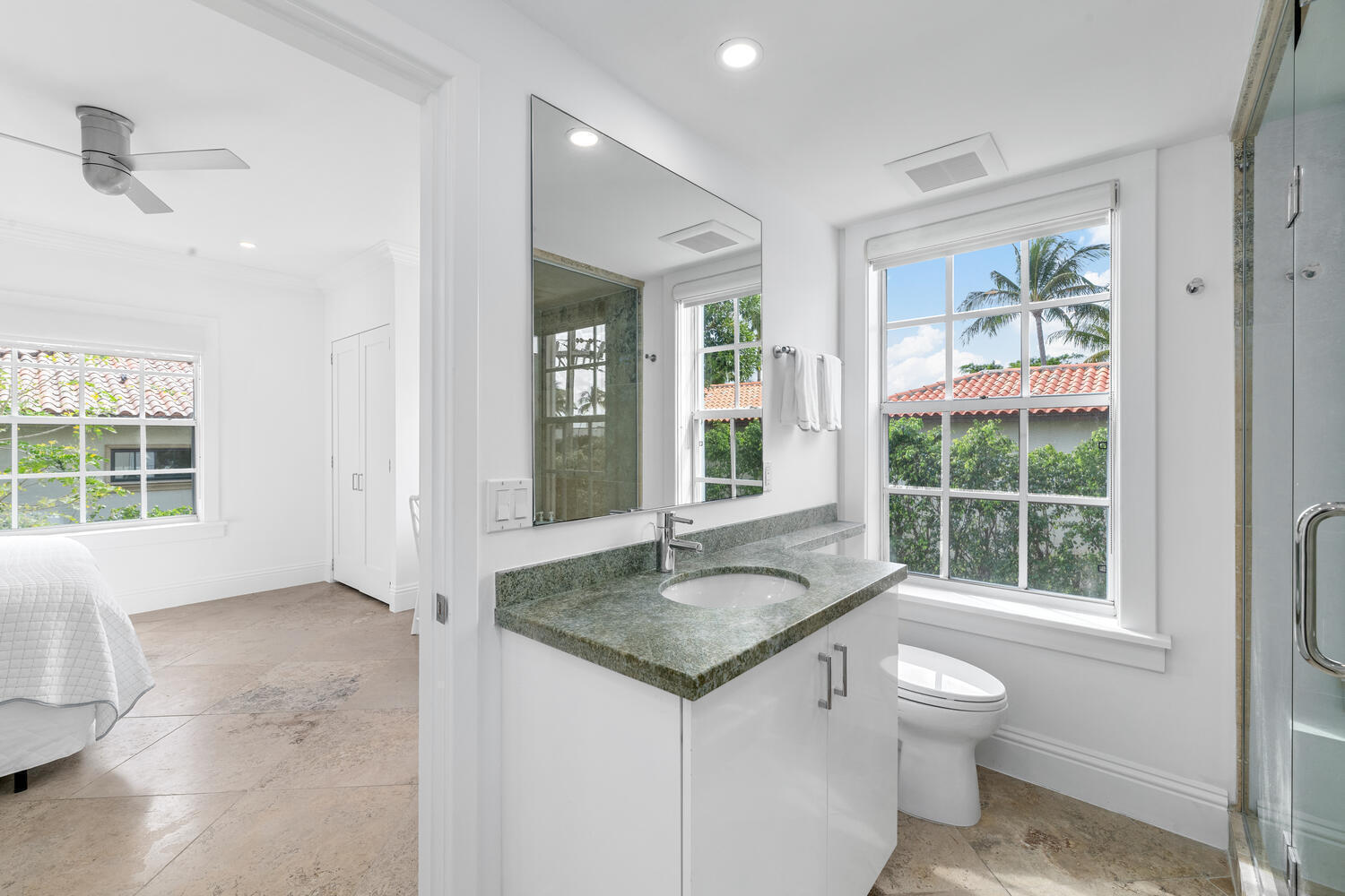 LA MAISONETTE OF PALM BEACH CONDO - Residential Lease