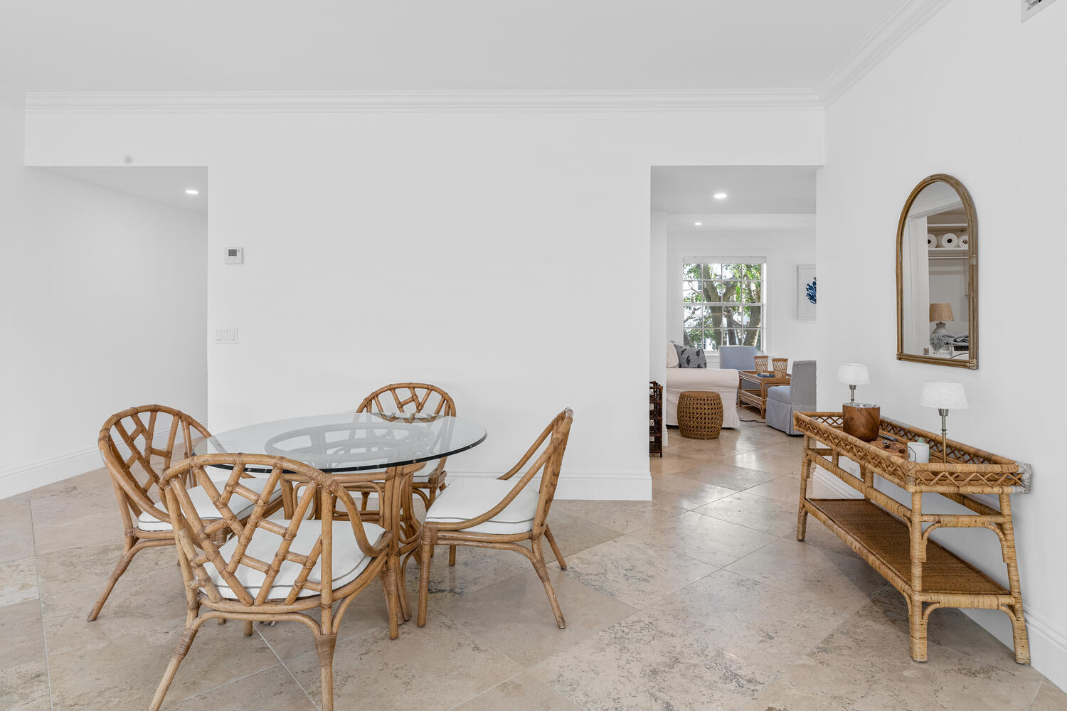 LA MAISONETTE OF PALM BEACH CONDO - Residential Lease