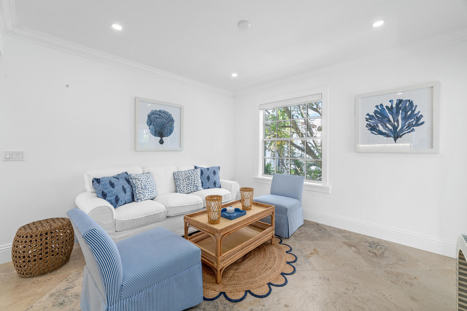 LA MAISONETTE OF PALM BEACH CONDO - Residential Lease