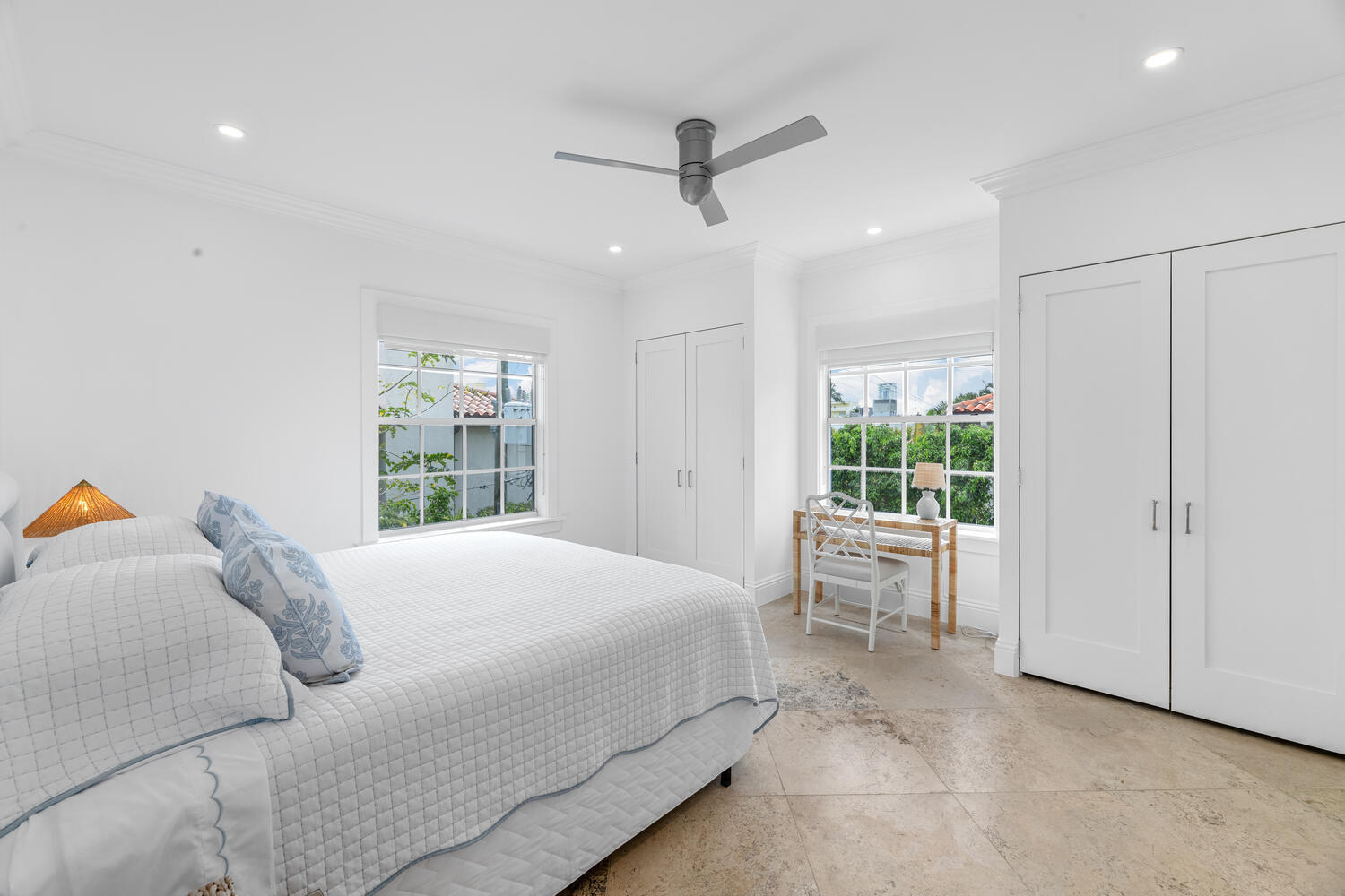 LA MAISONETTE OF PALM BEACH CONDO - Residential Lease