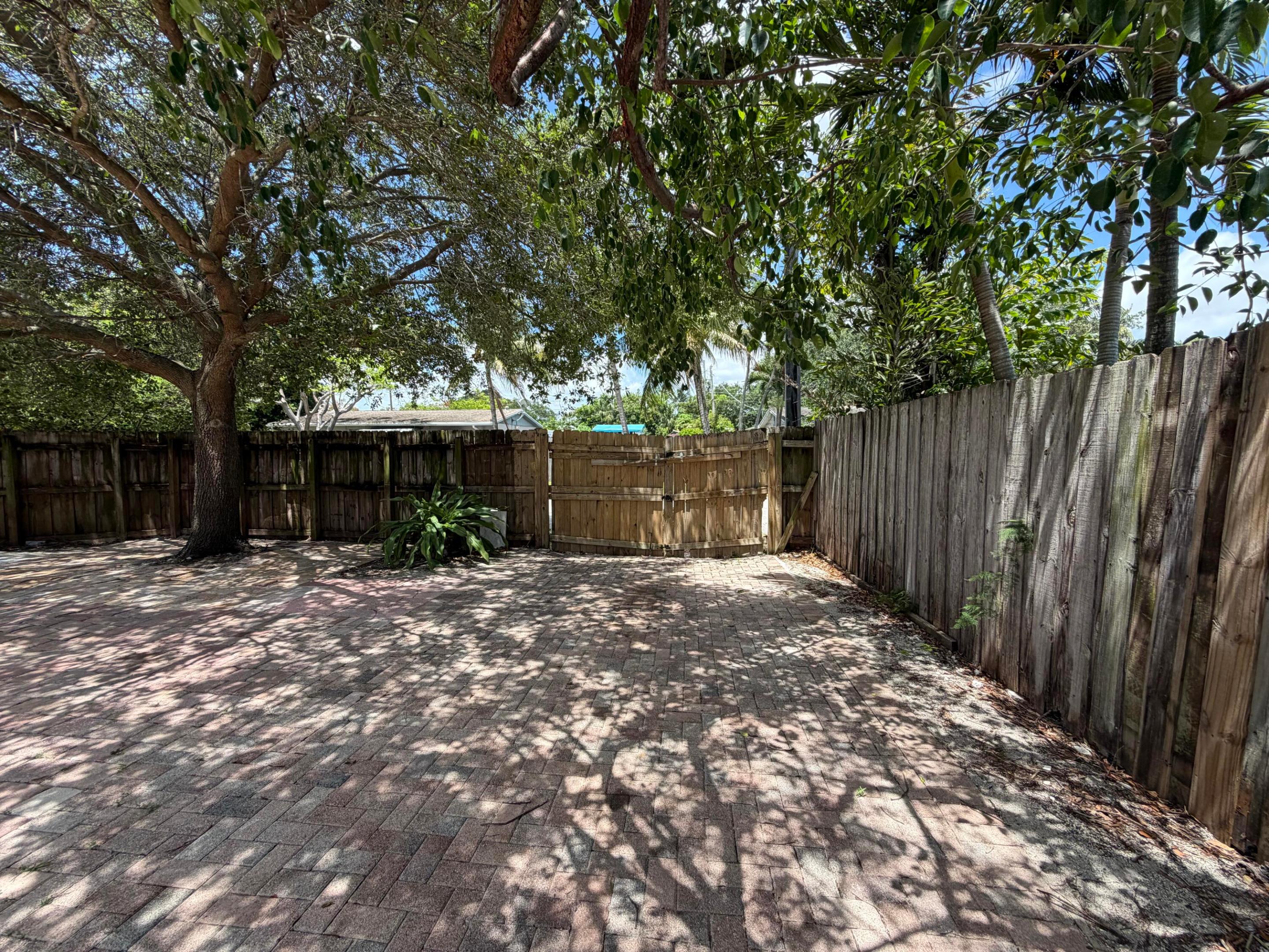 PINE BEACH - Residential
