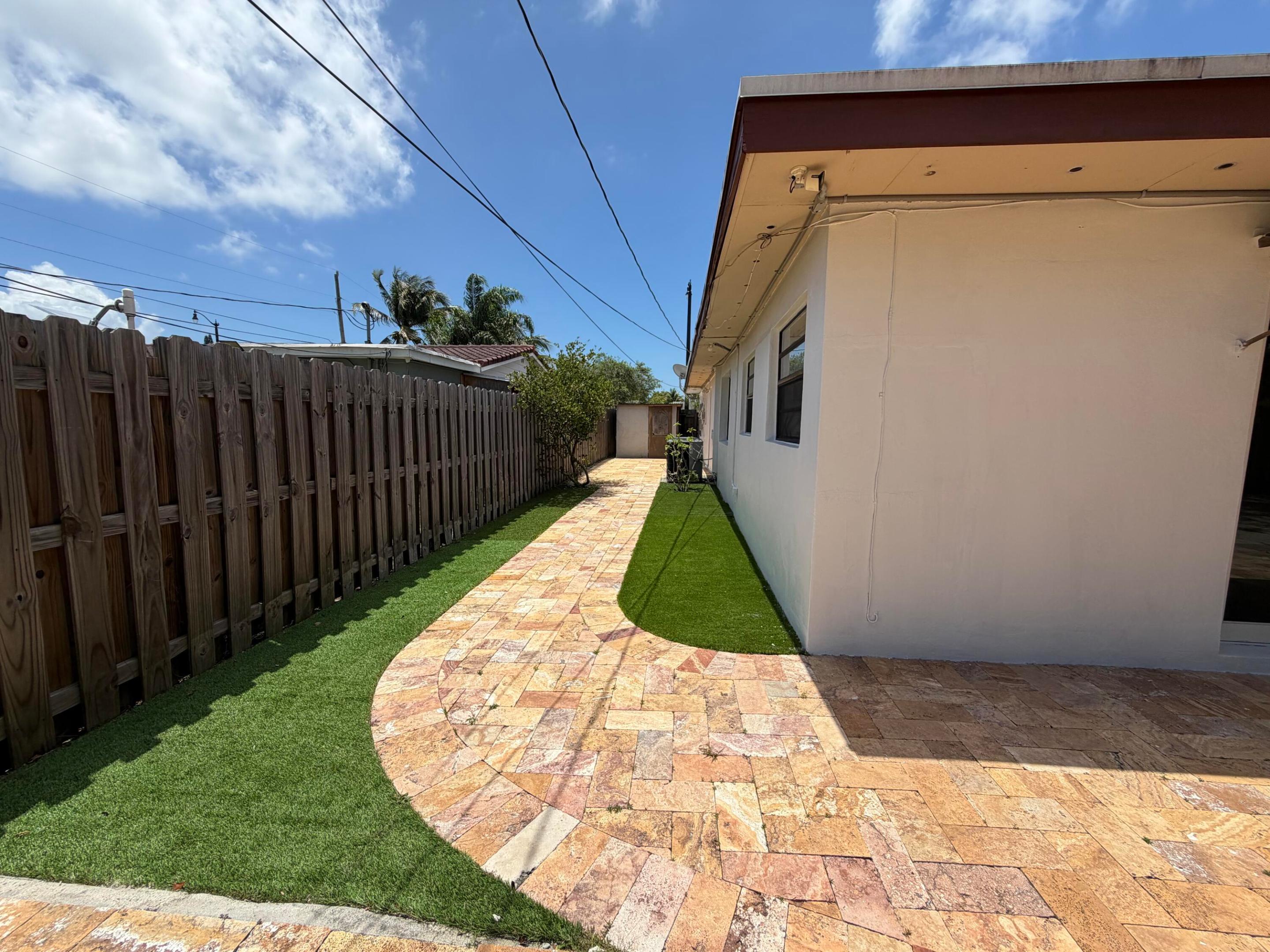 PINE BEACH - Residential