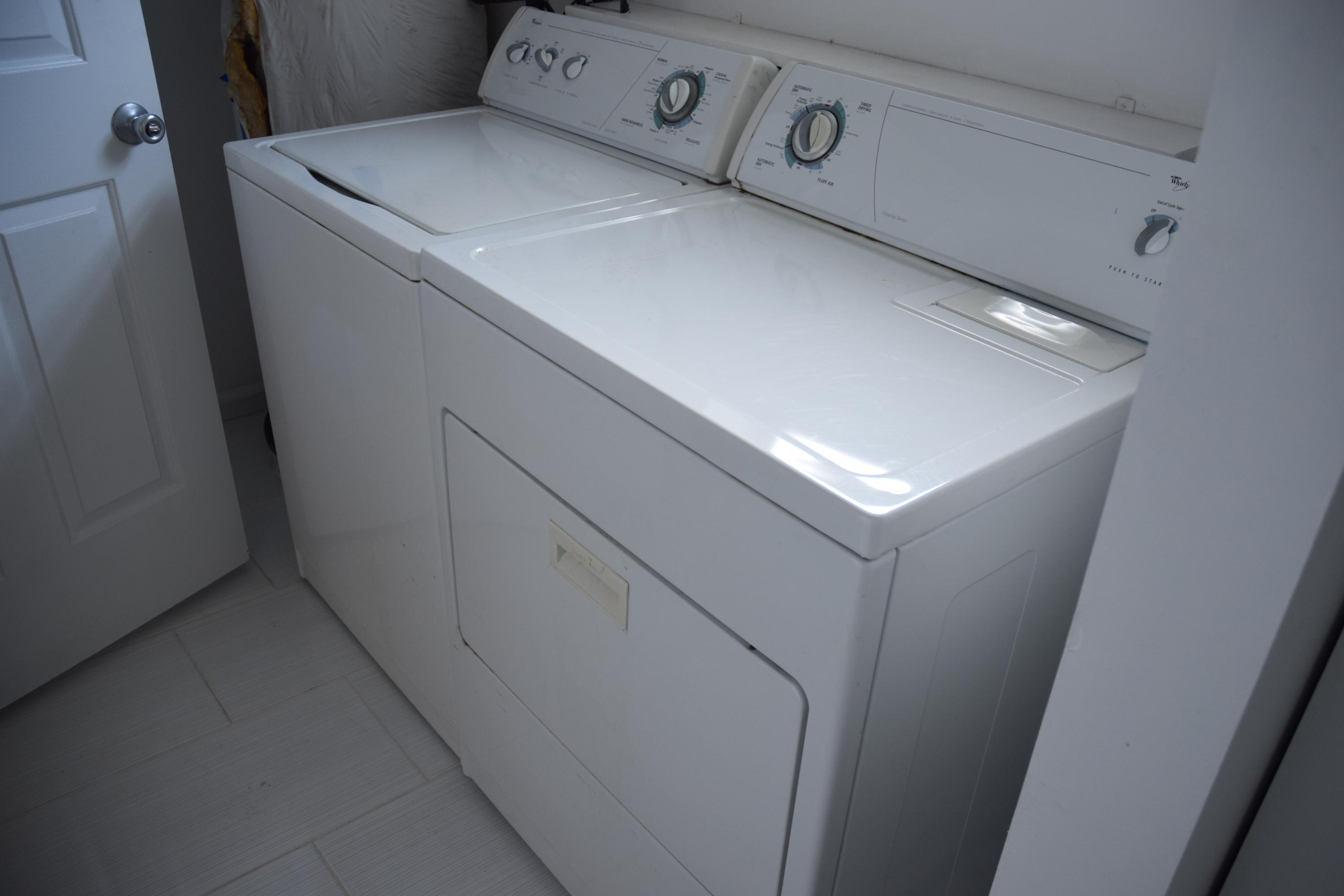 Englewood Manor - Residential