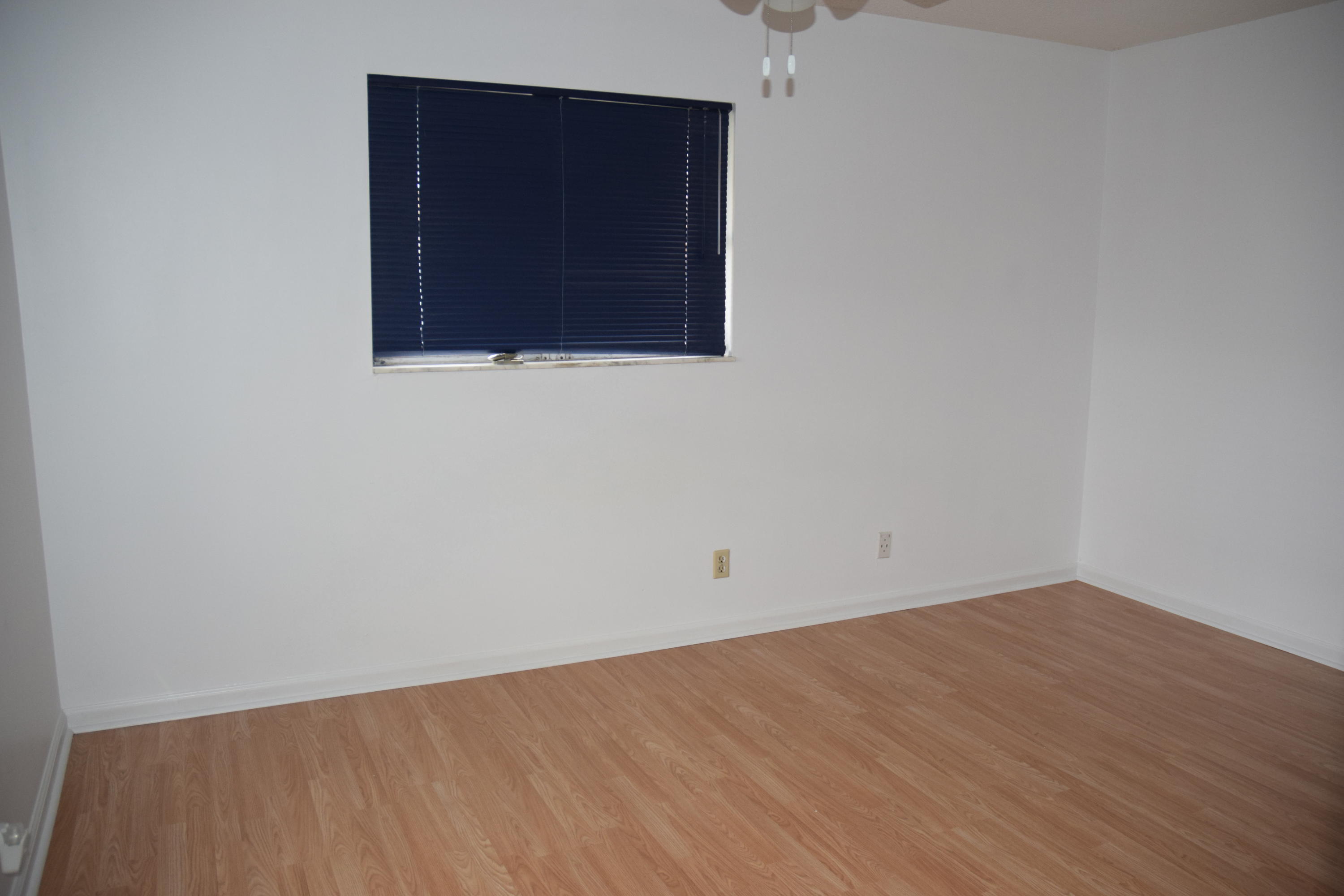 Englewood Manor - Residential