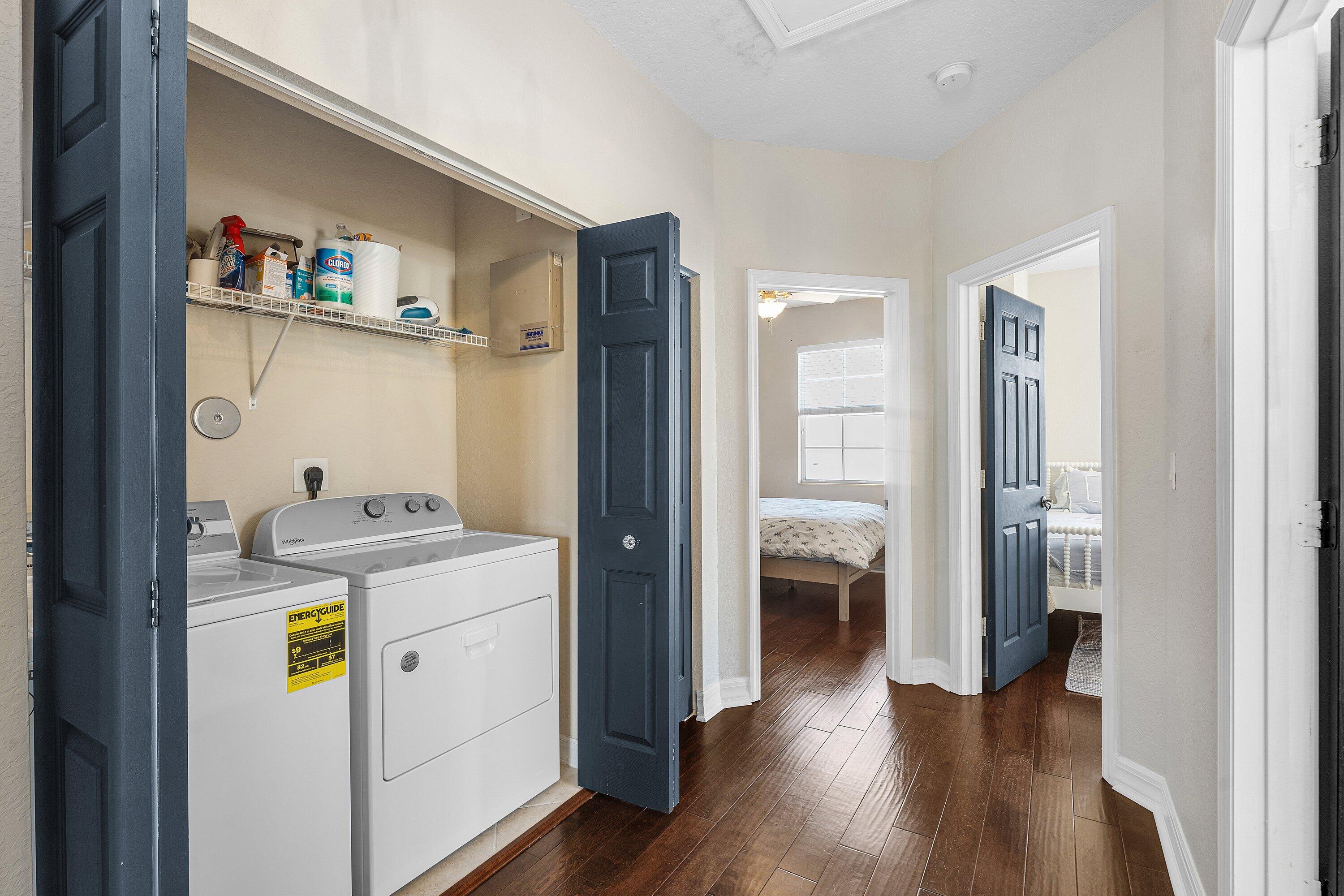 SANDPIPER COVE AT BOTANICA CONDO - Residential