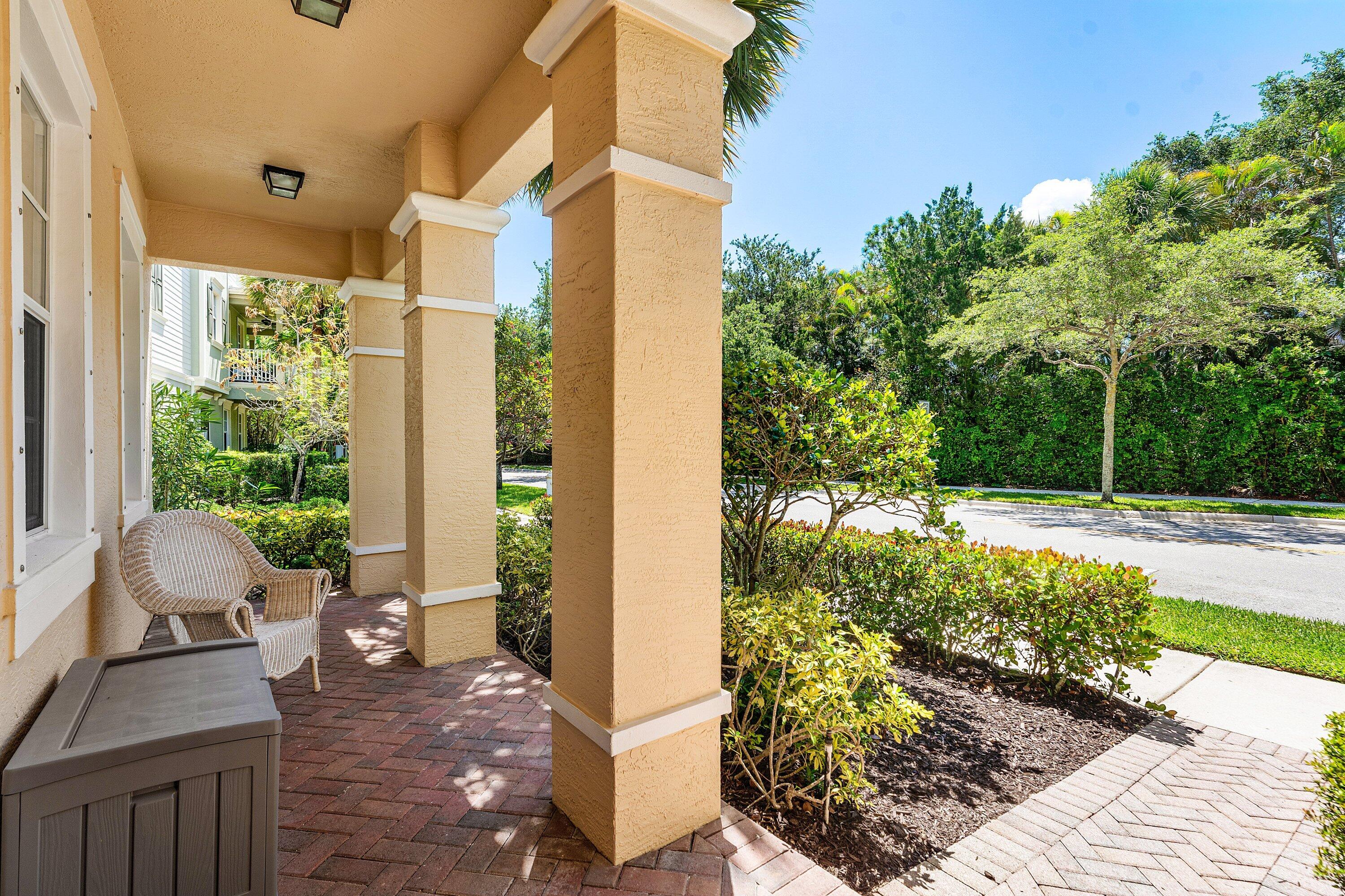 SANDPIPER COVE AT BOTANICA CONDO - Residential