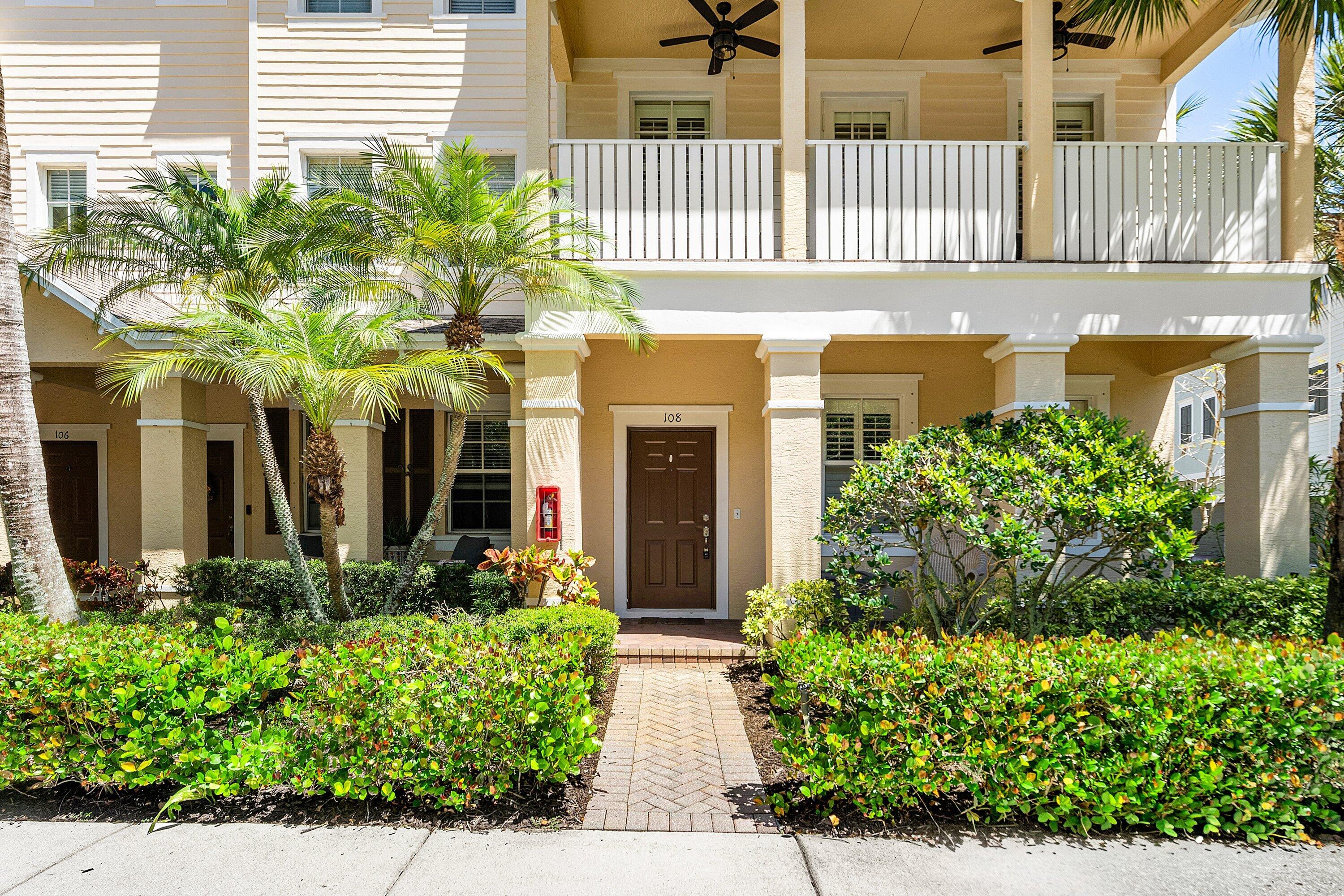 SANDPIPER COVE AT BOTANICA CONDO - Residential
