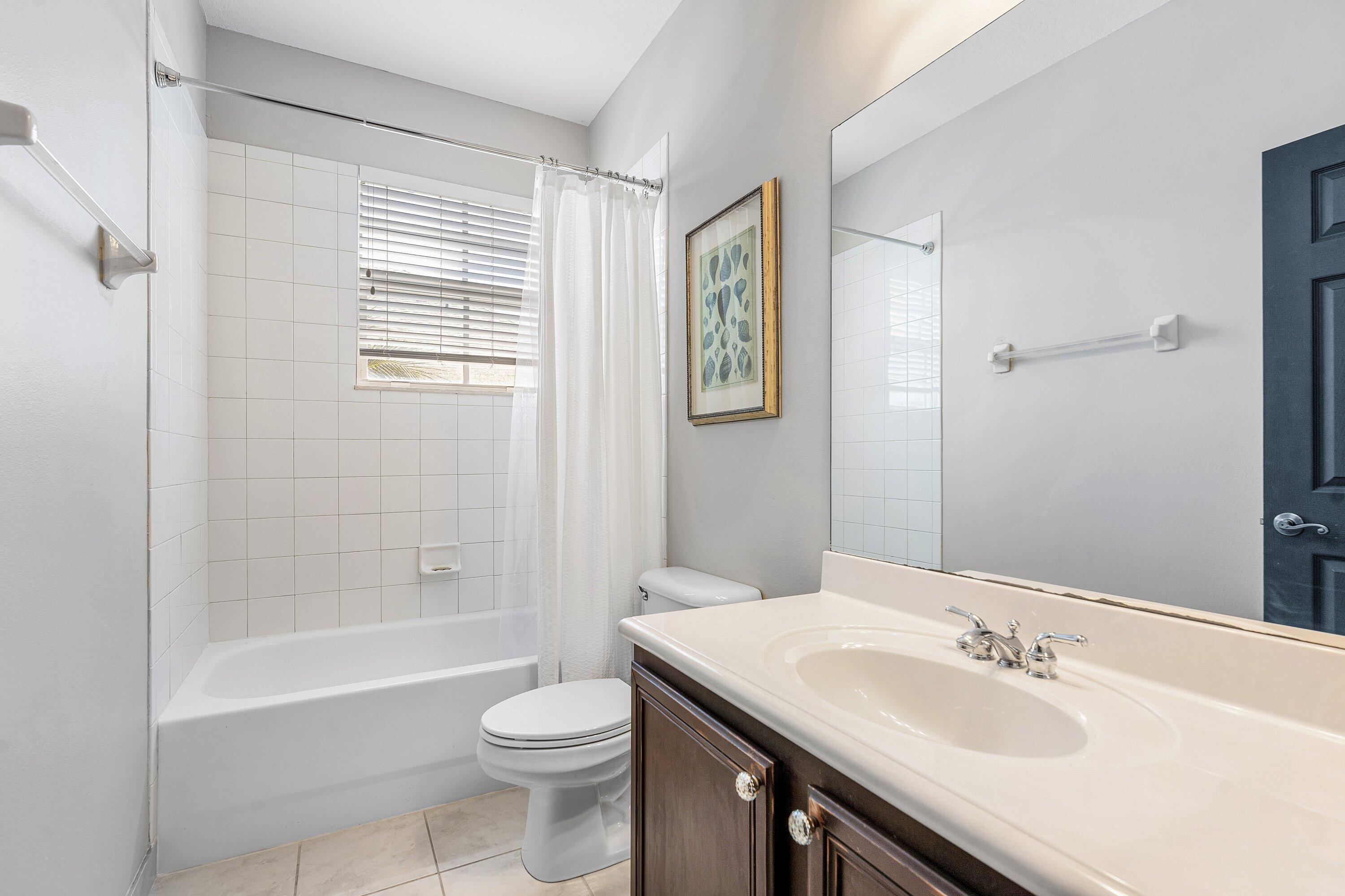 SANDPIPER COVE AT BOTANICA CONDO - Residential