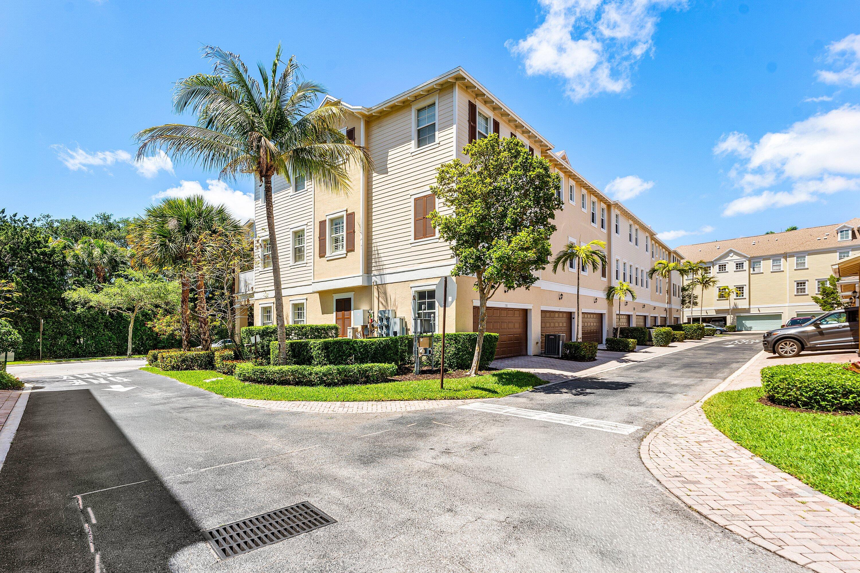 SANDPIPER COVE AT BOTANICA CONDO - Residential
