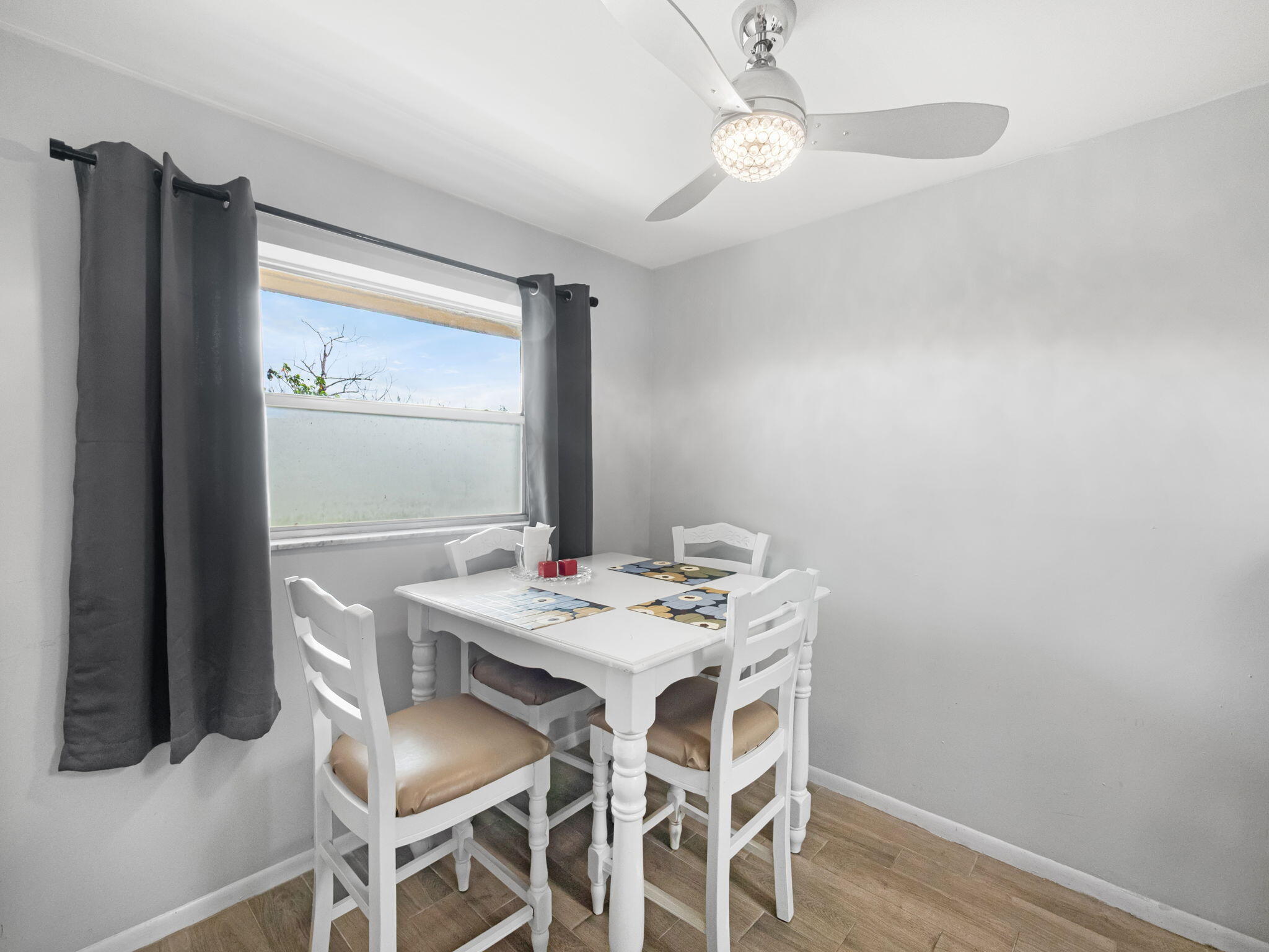 LA PLACIDA SECTION 1 CONDO - Residential