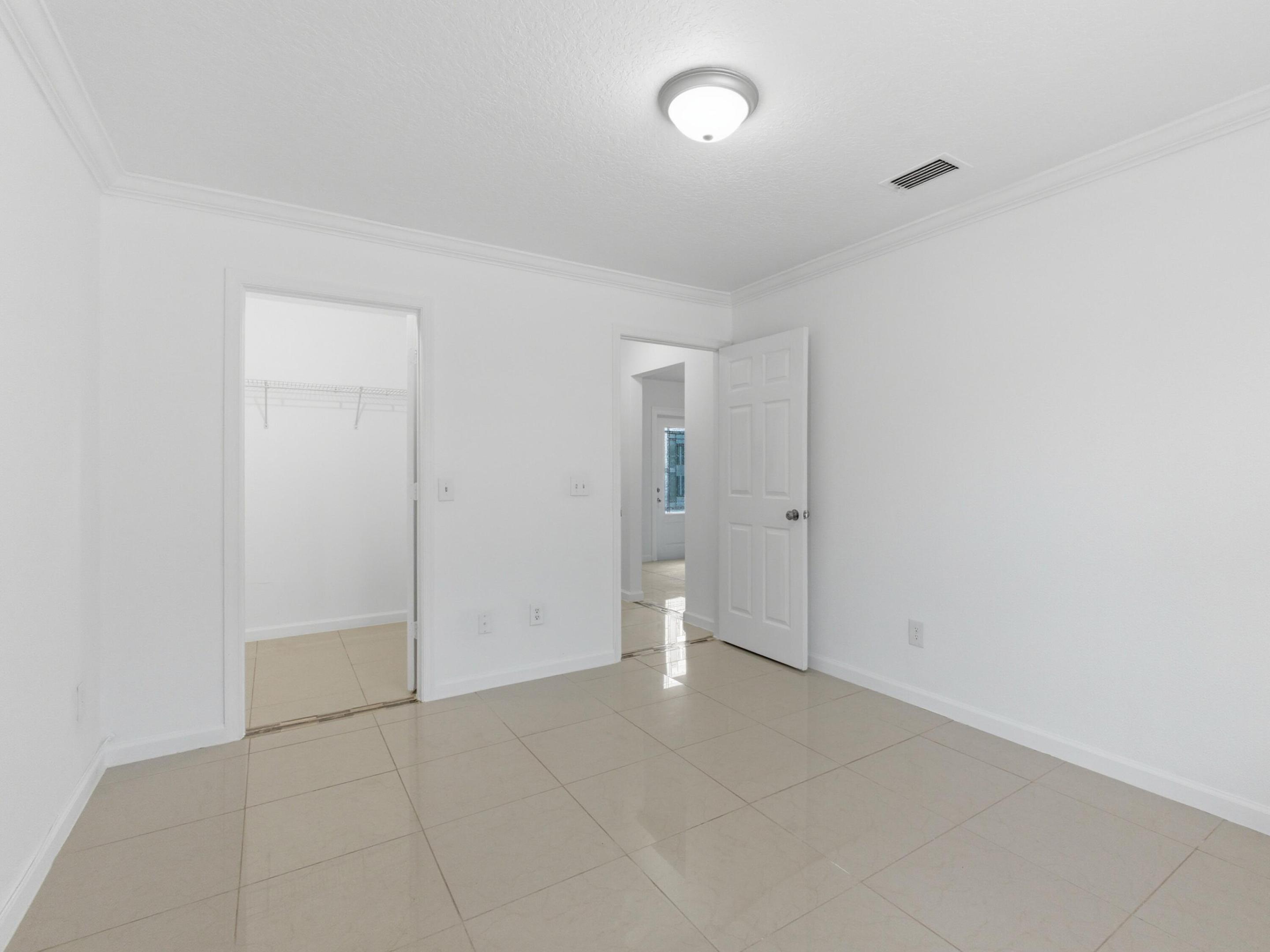 Loxahatchee - Residential