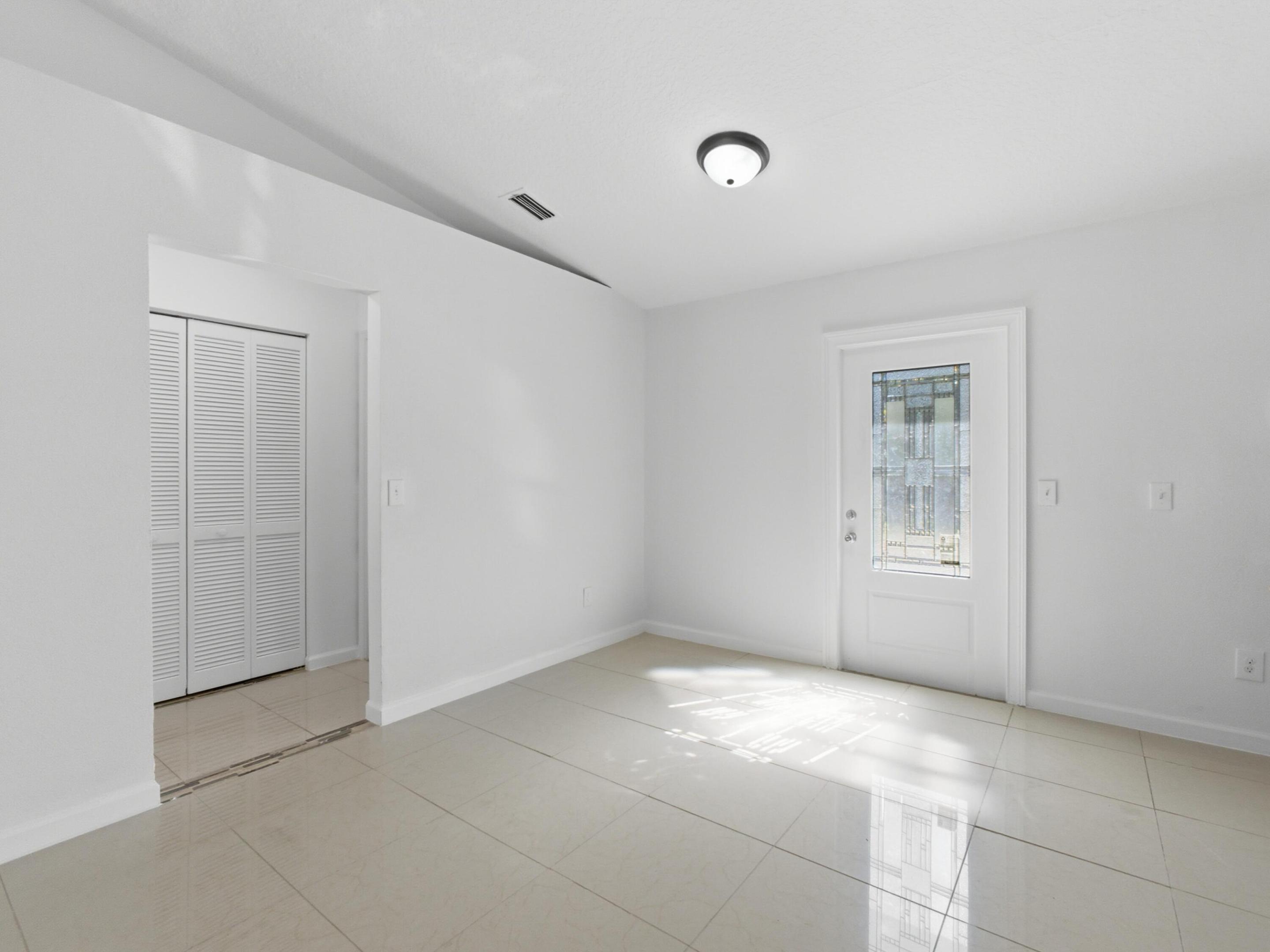 Loxahatchee - Residential