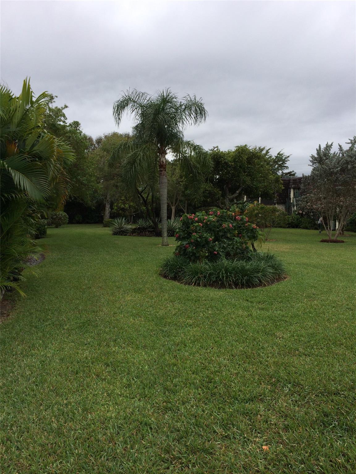 OAKLAND SHORES 1 CONDO - Residential Lease