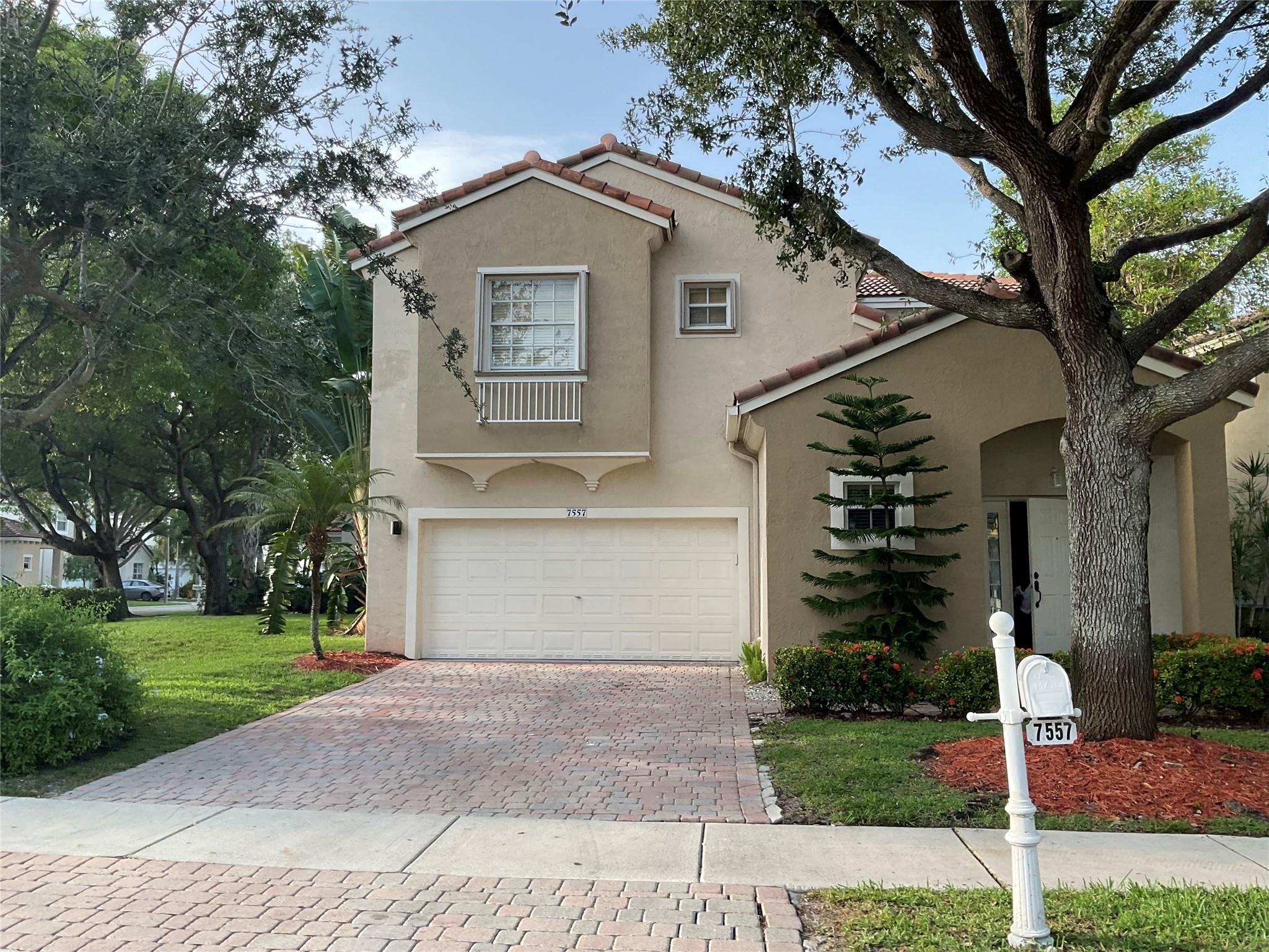 7557 NW 18th Dr