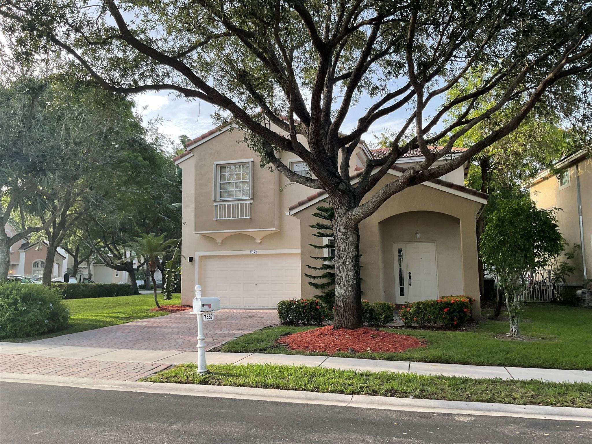 7557 NW 18th Dr