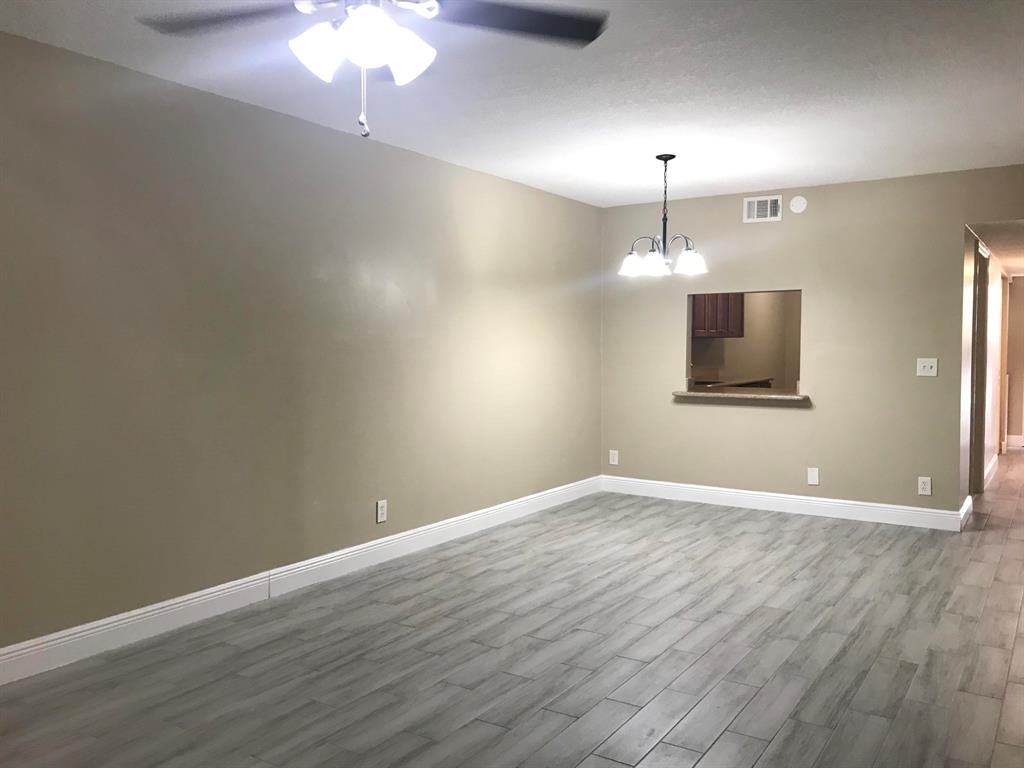 FOREST HILL VILLAS GARDEN - Residential Lease