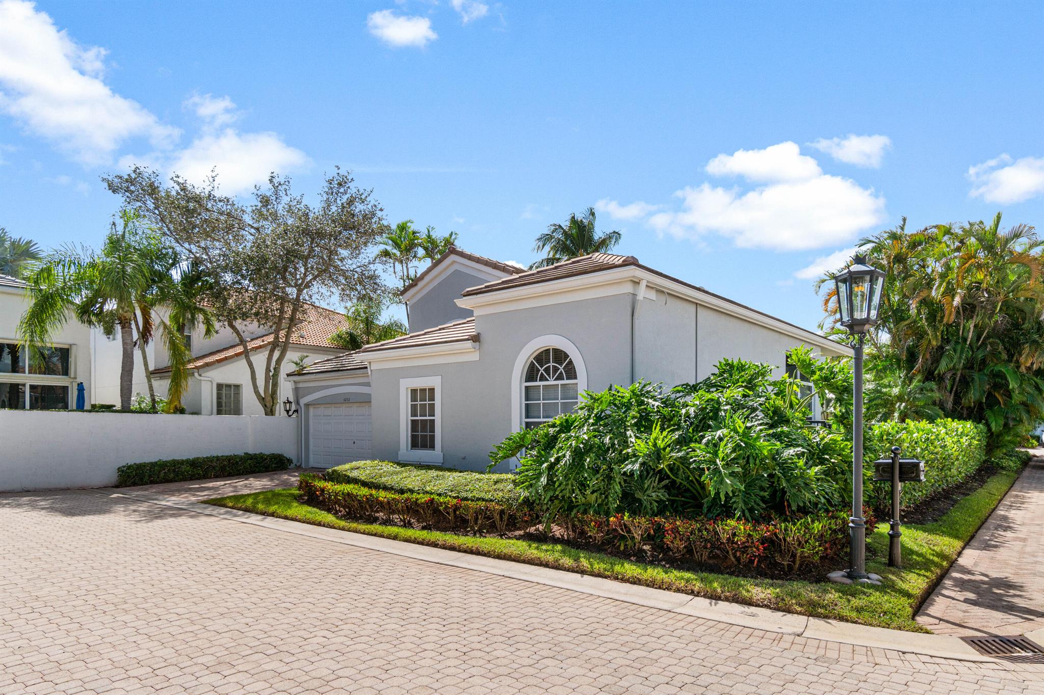 4252 NW 66th Lane