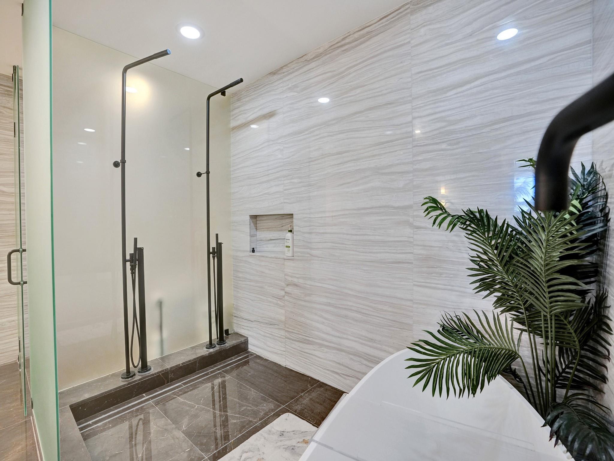 AUBERGE BEACH RESIDENCES - Residential