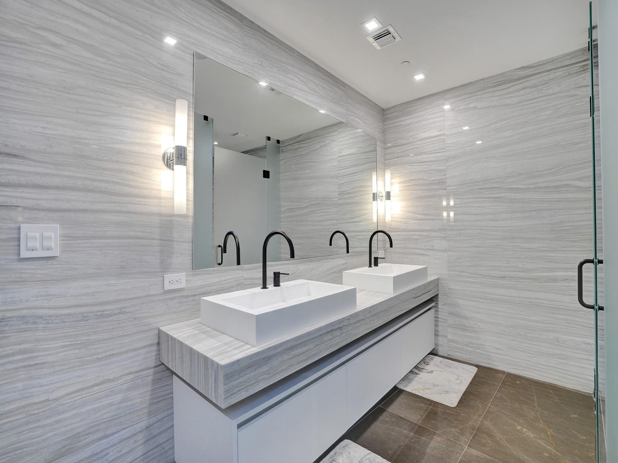 AUBERGE BEACH RESIDENCES - Residential