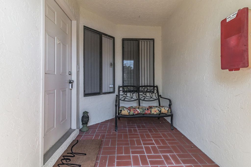 Photo of 508 Sea Oats Drive #D-6, Juno Beach, FL 33408 (MLS # R10982585)