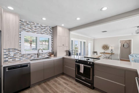 Tiny photo for 4021 NE 27th Terrace, Lighthouse Point, FL 33064 (MLS # B26037622)
