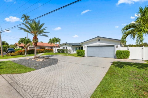 Tiny photo for 4021 NE 27th Terrace, Lighthouse Point, FL 33064 (MLS # B26037622)