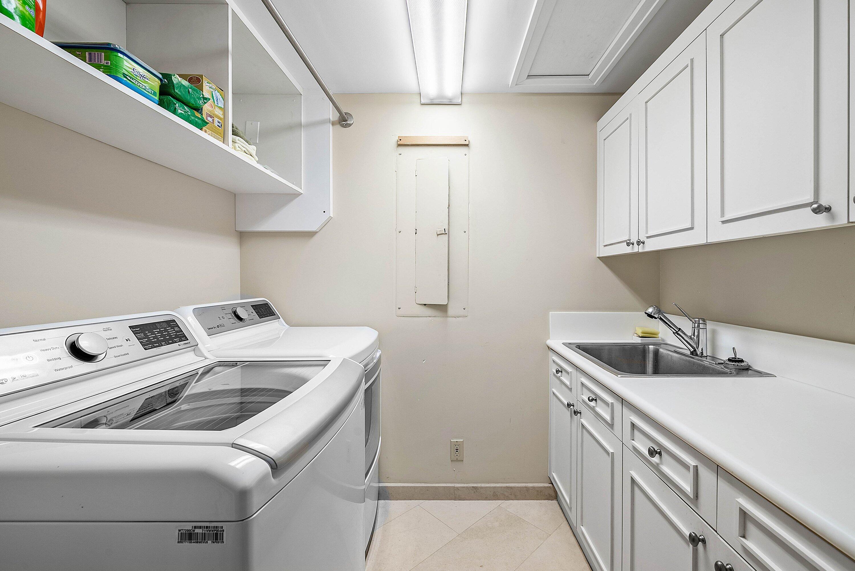 Sailfish Point - Residential