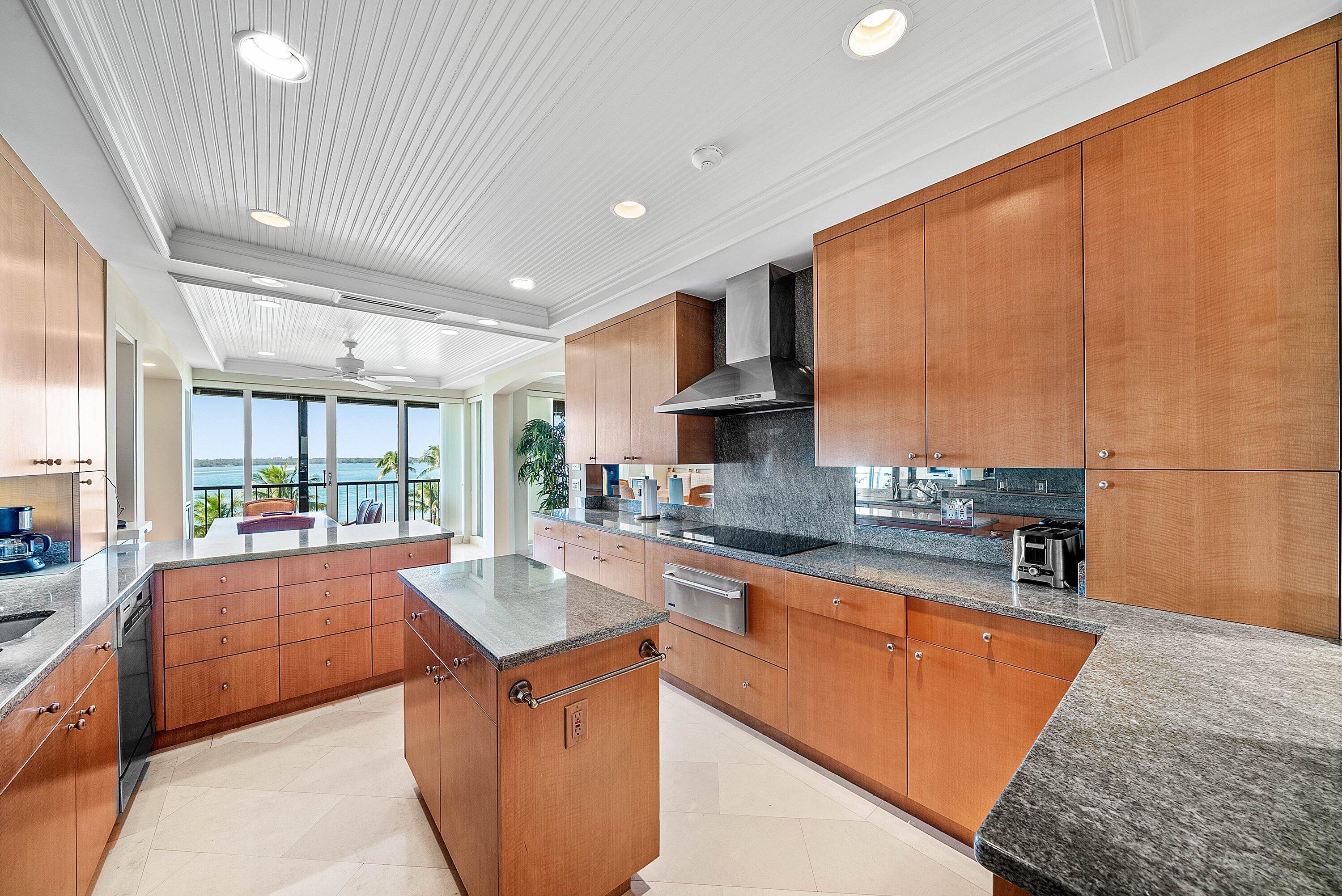 Sailfish Point - Residential