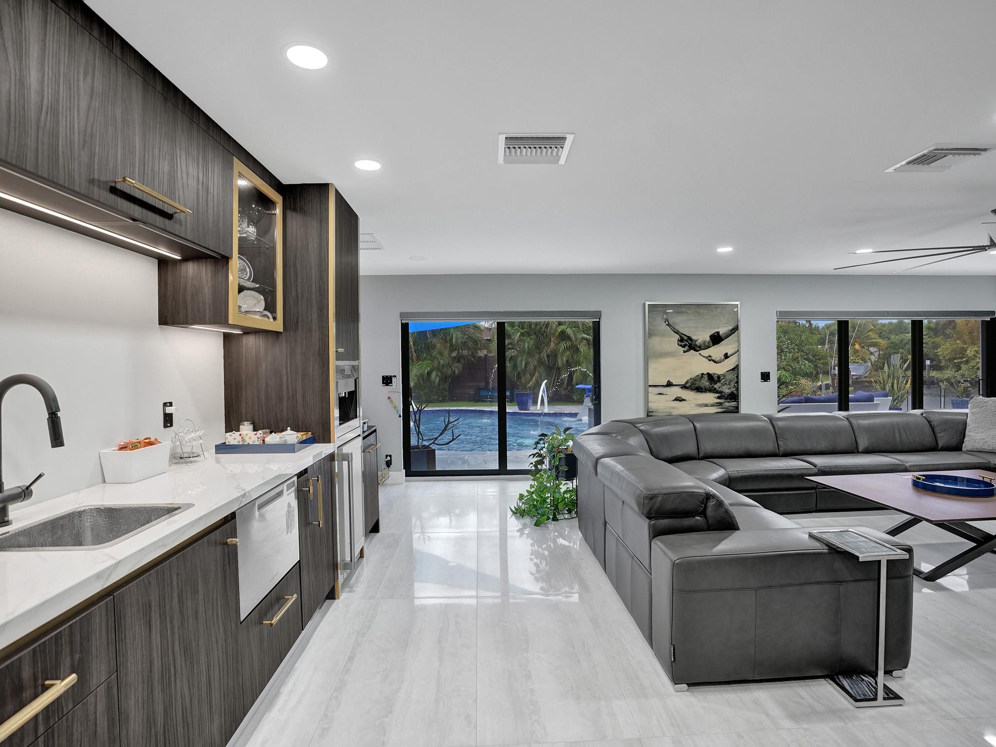 The Landings First Sec 56 - Residential