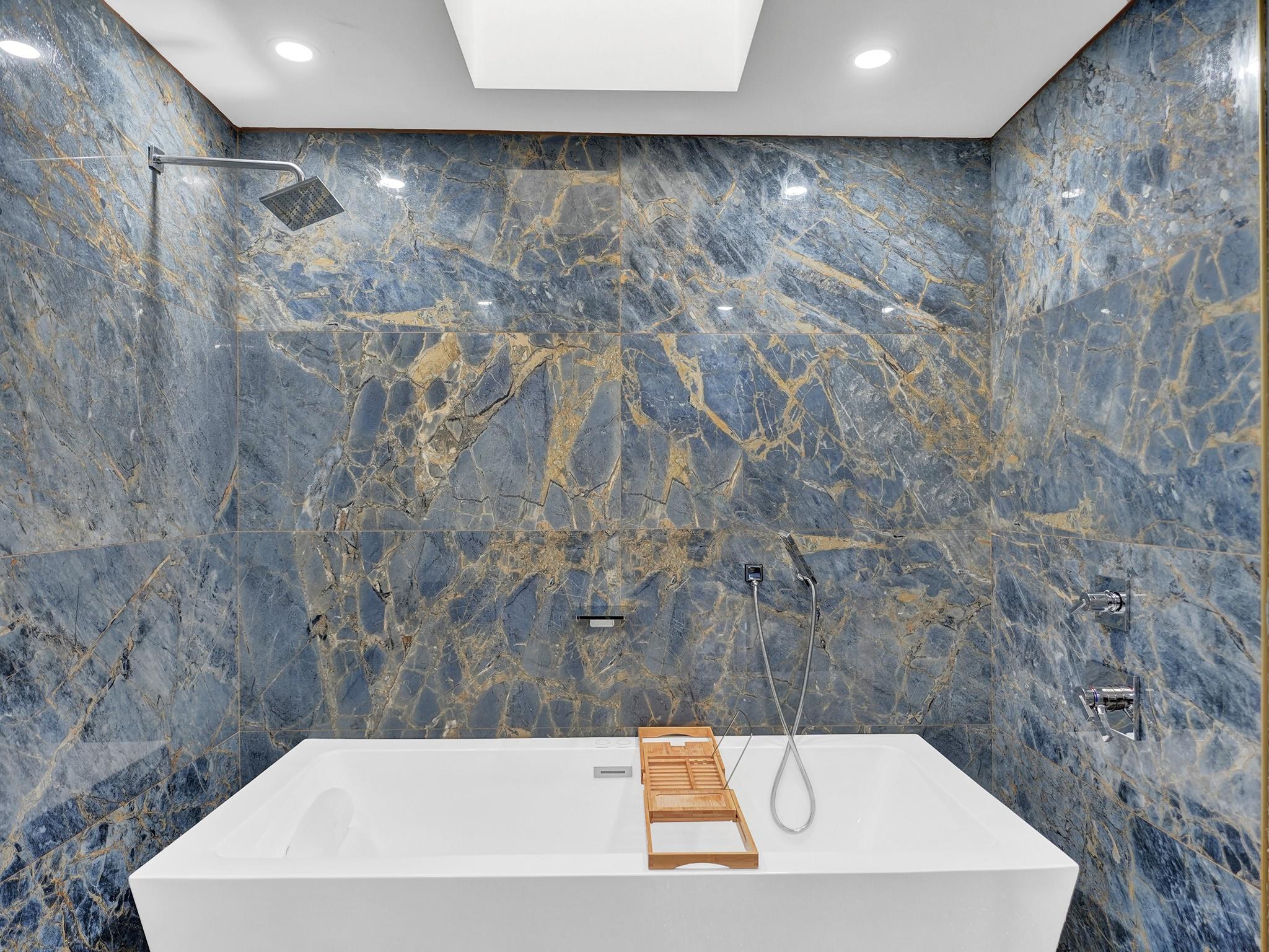 The Landings First Sec 56 - Residential