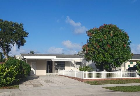 Single Family Residence in Fort Lauderdale FL 5456 4th Ave Ave 1.jpg