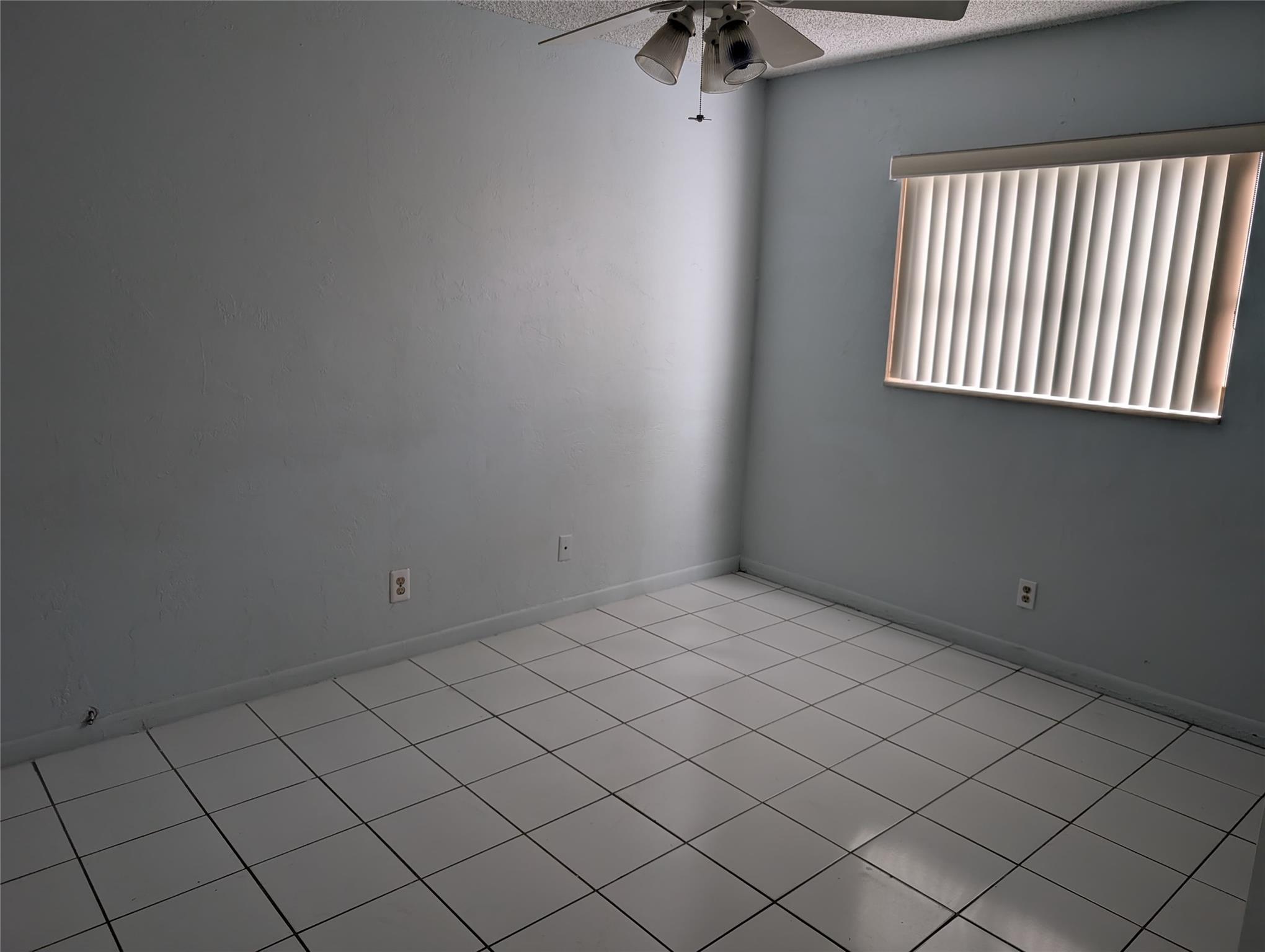 DELLS - Residential Lease