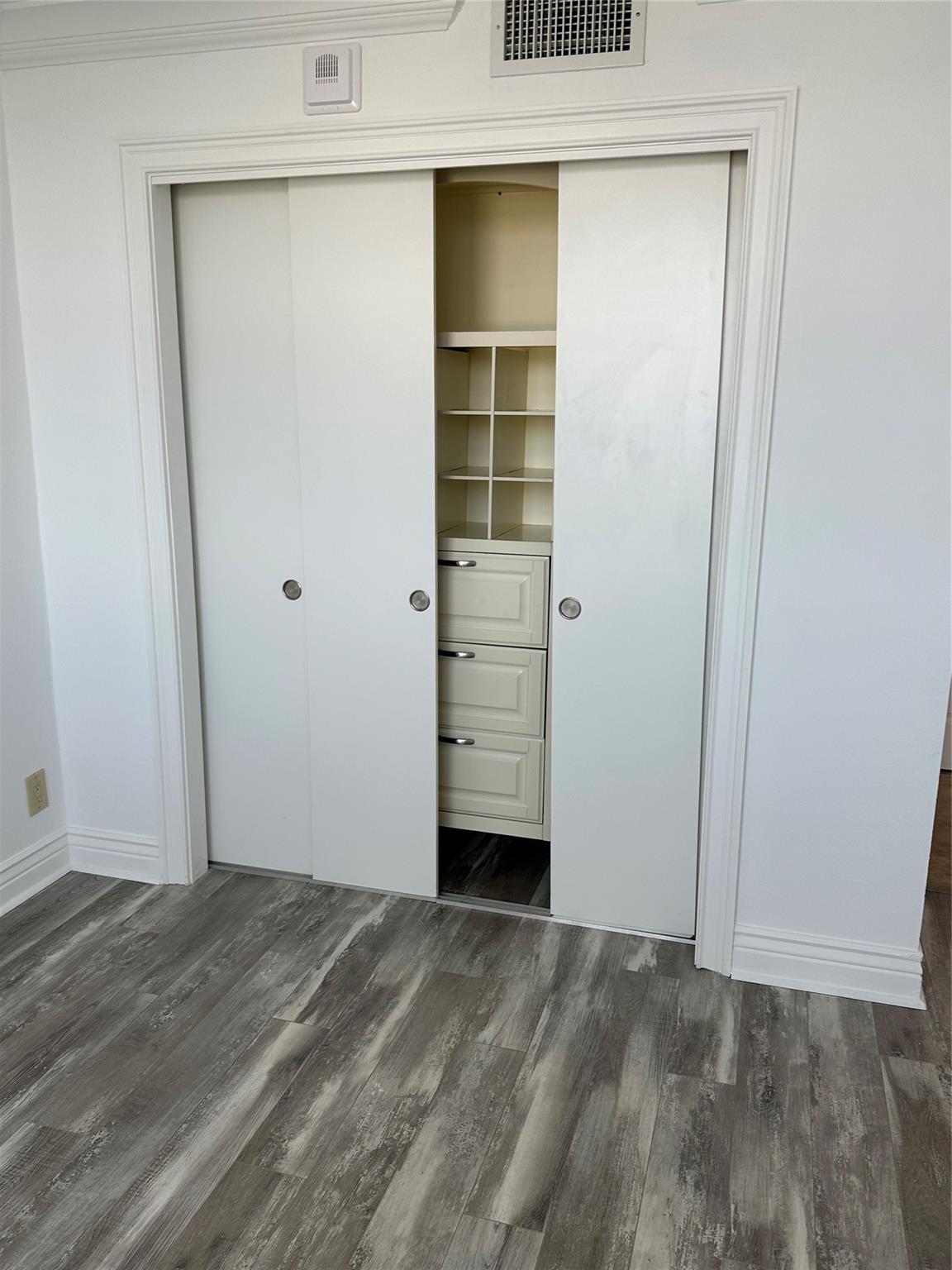 OCEAN PLACE CONDO - Residential Lease