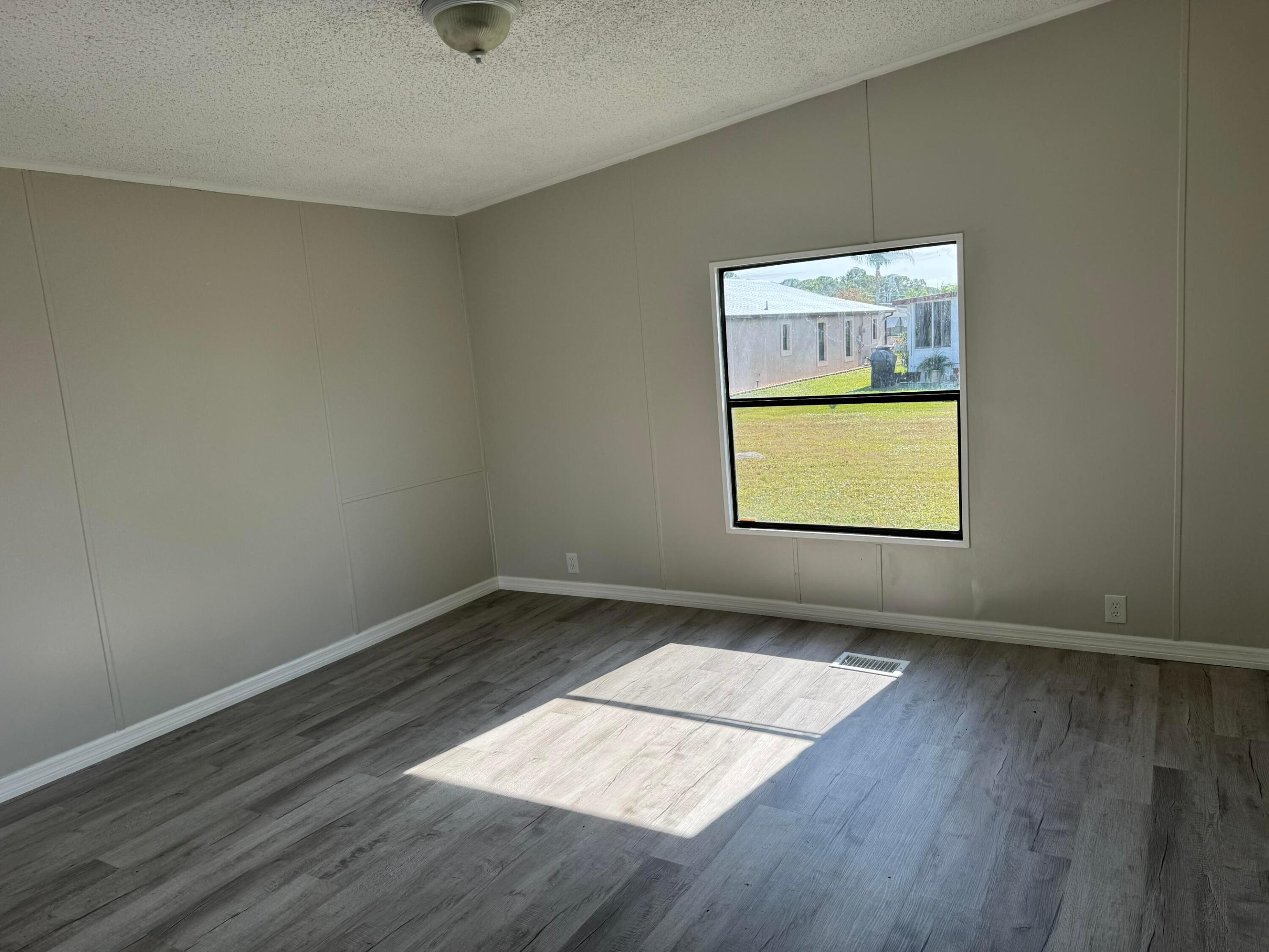 Spanish Lakes Country Club Village - Residential