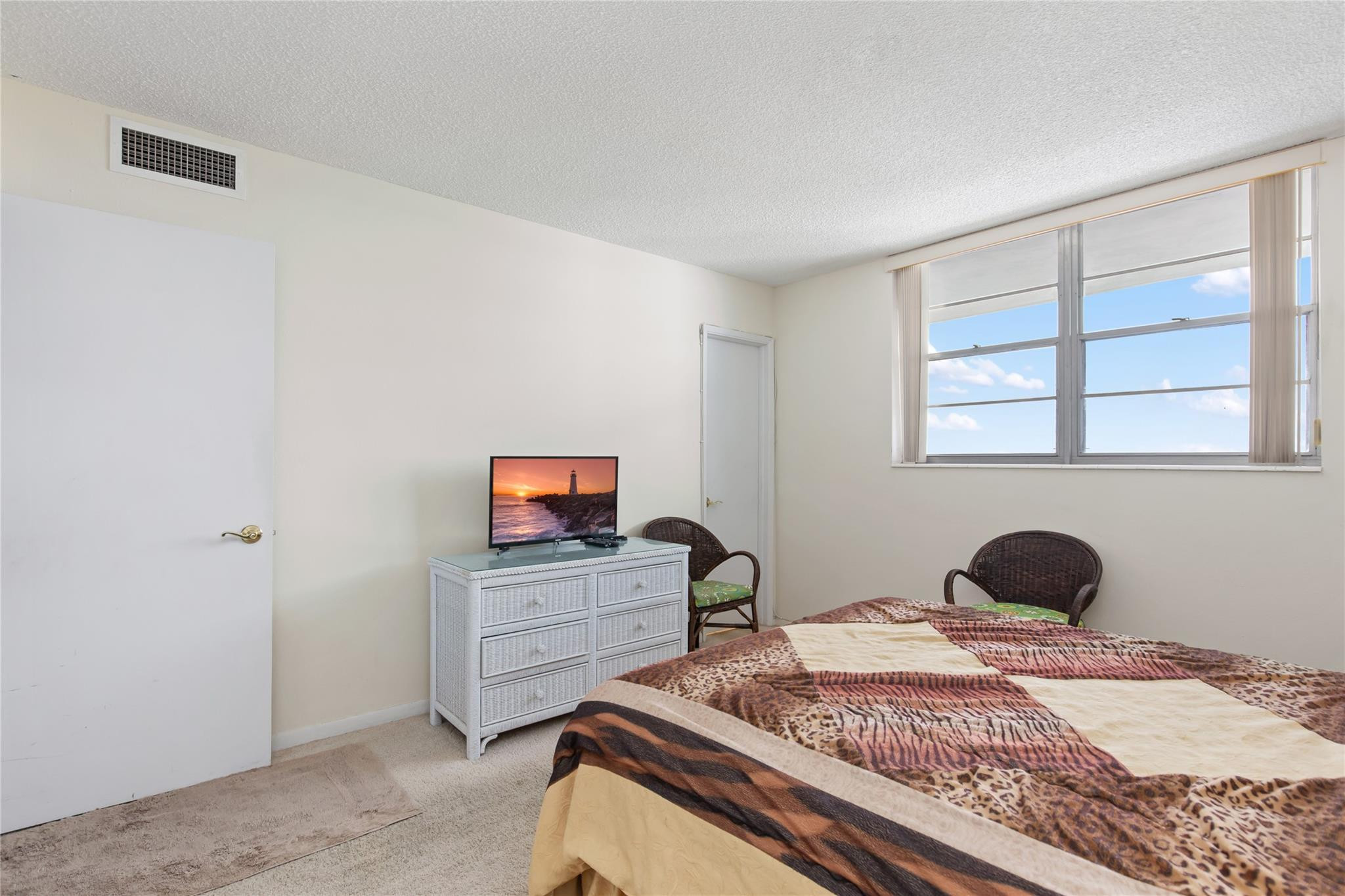 GARDEN AIRE VILLAGE - Residential
