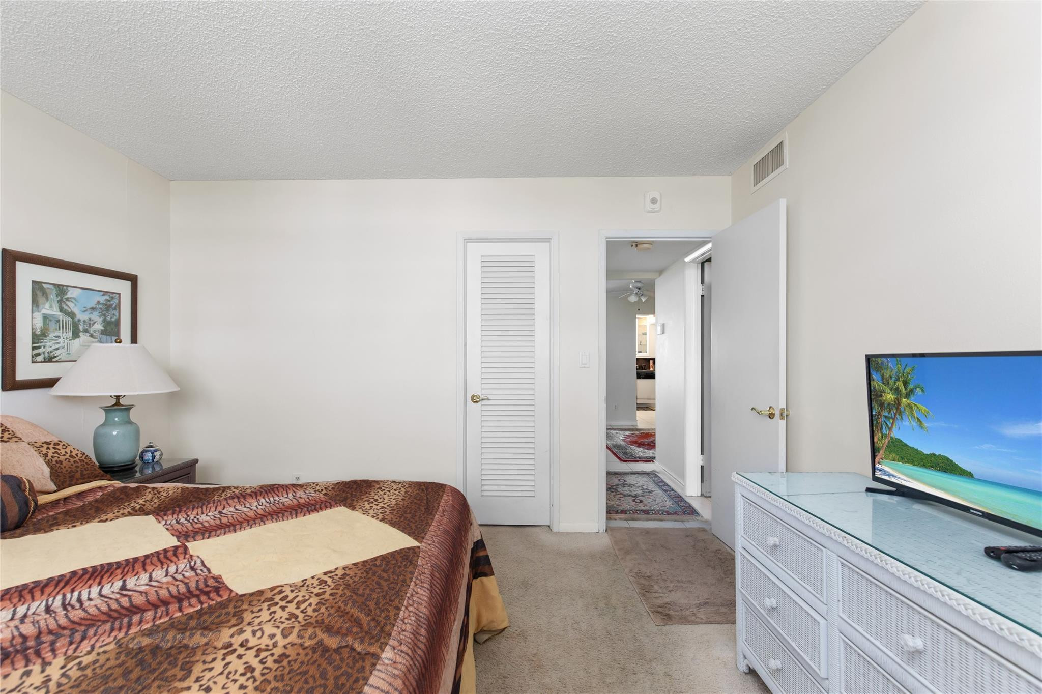 GARDEN AIRE VILLAGE - Residential
