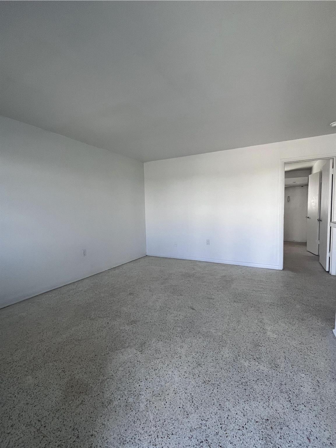 CURTISS PARK - Residential Lease