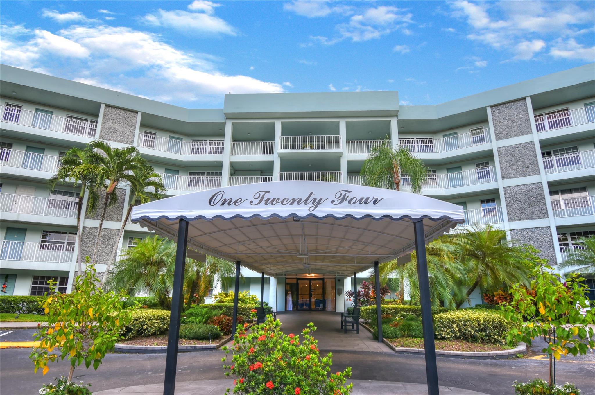 Palm Aire Country Club Ap - Residential