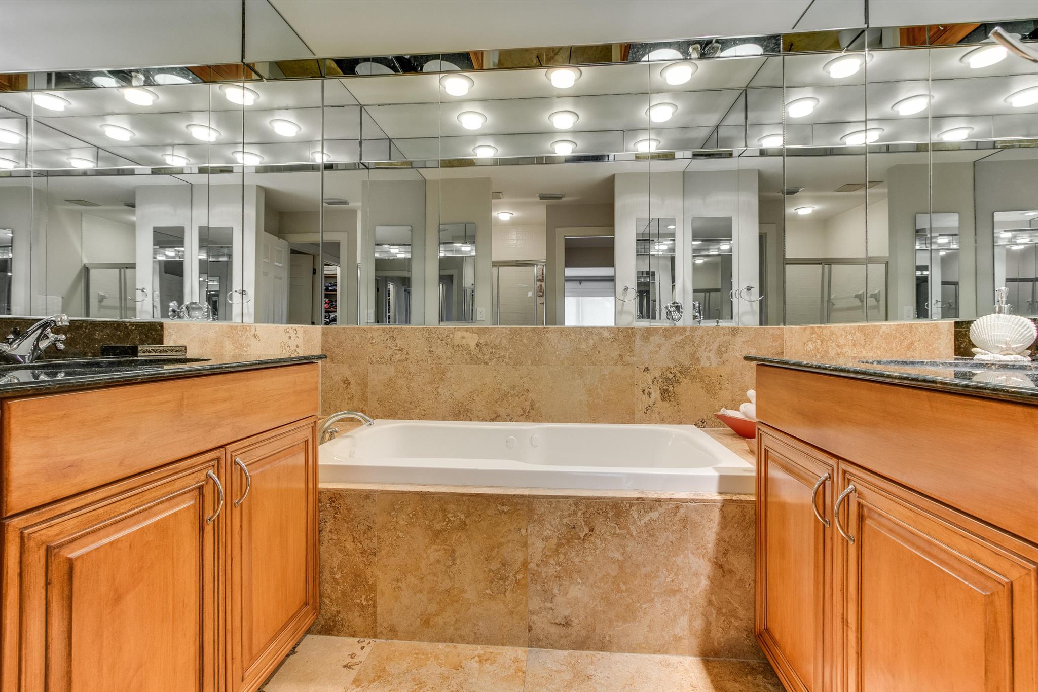 LAS CASITAS 3 - Residential Lease