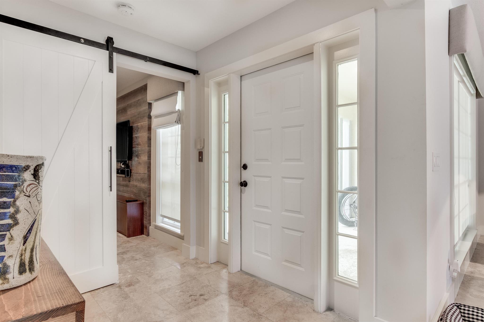 LAS CASITAS 3 - Residential Lease