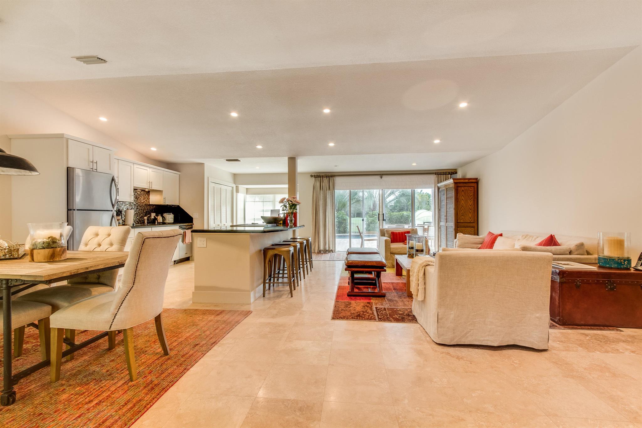 LAS CASITAS 3 - Residential Lease