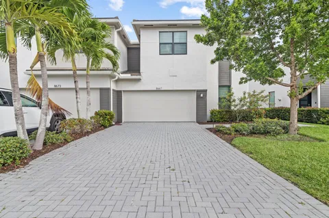 8667 Corvus Drive, Lake Worth, FL MLS: R11074022