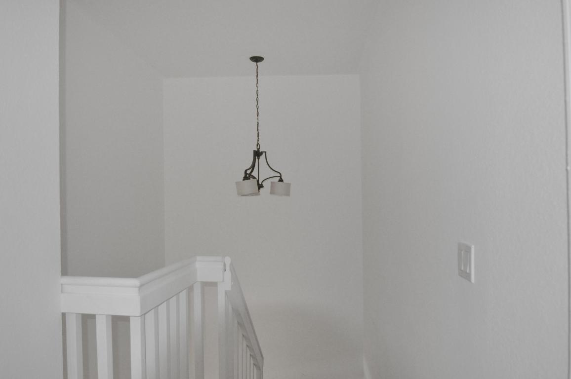 EMERALD LAKES - Residential Lease