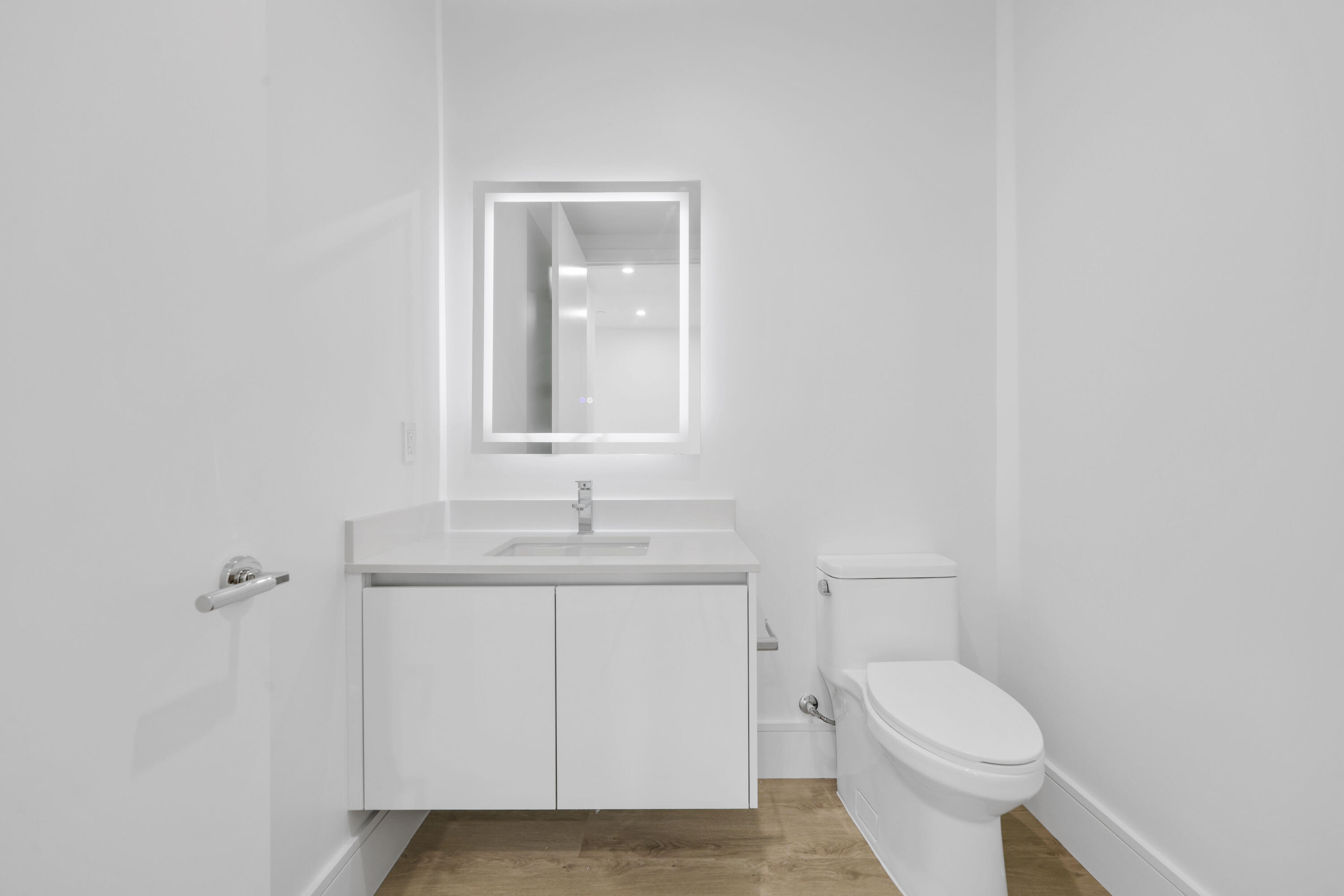 NAUTILUS 220 CONDO - Residential