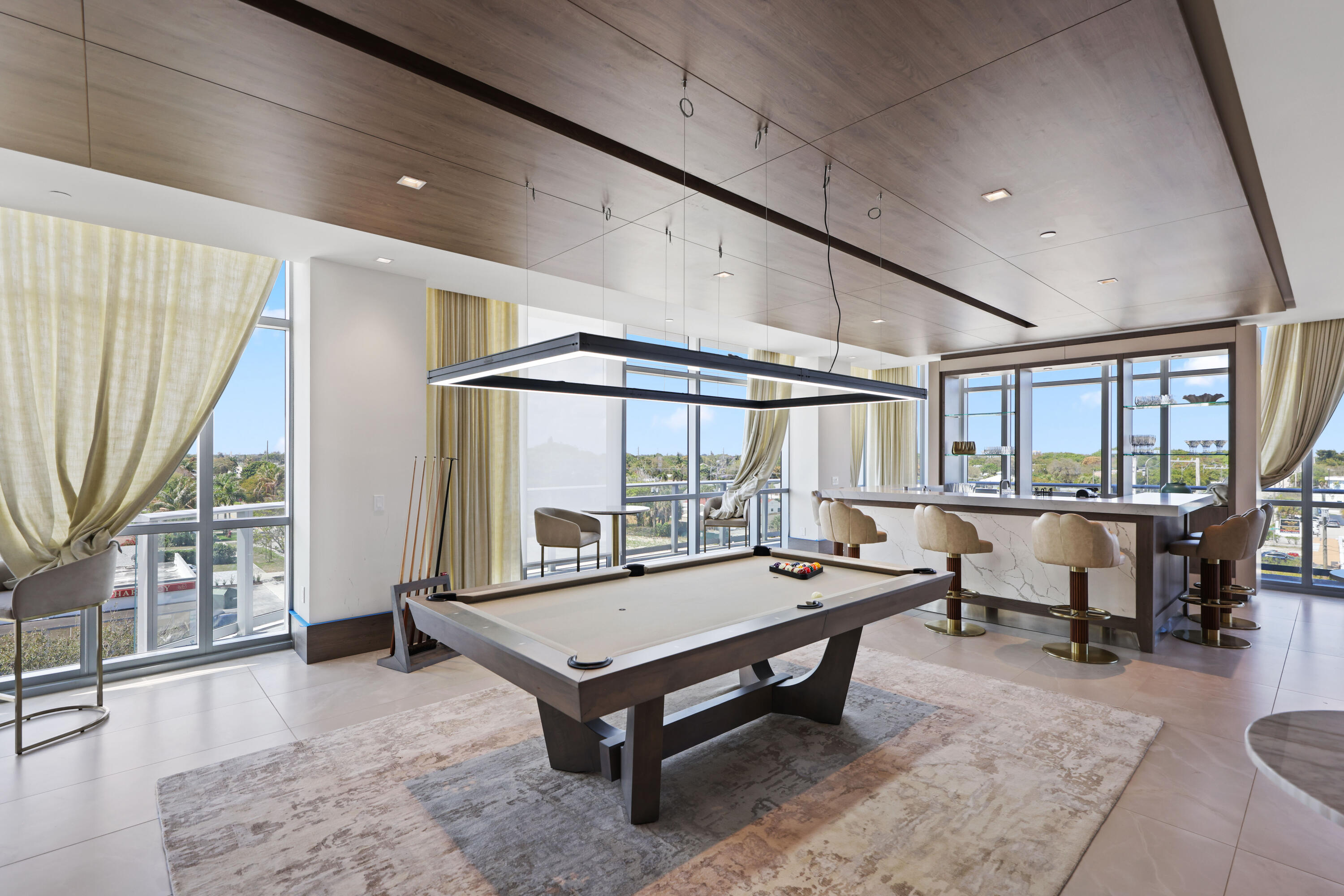 NAUTILUS 220 CONDO - Residential