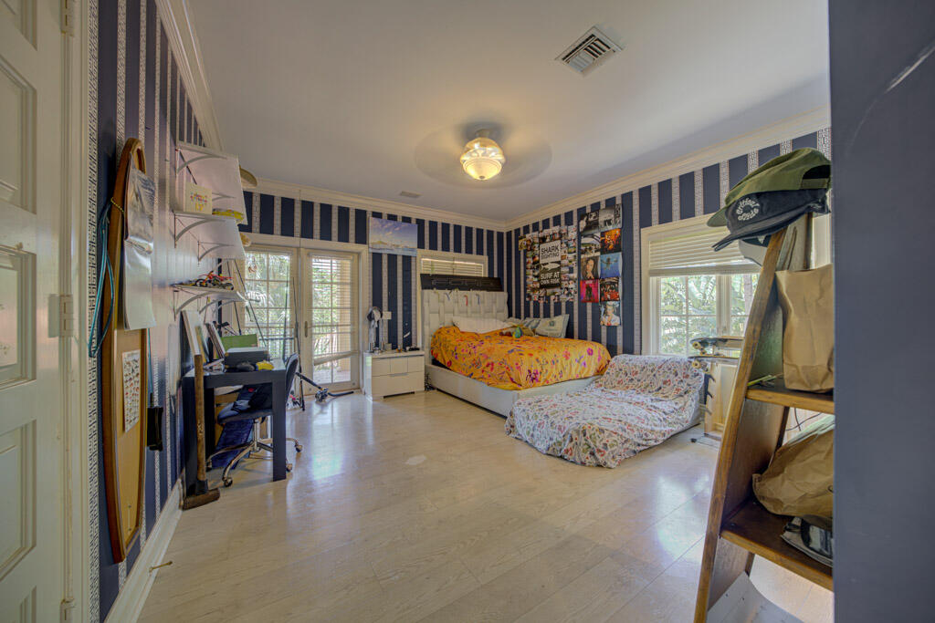 SEMINOLE LANDING - Residential