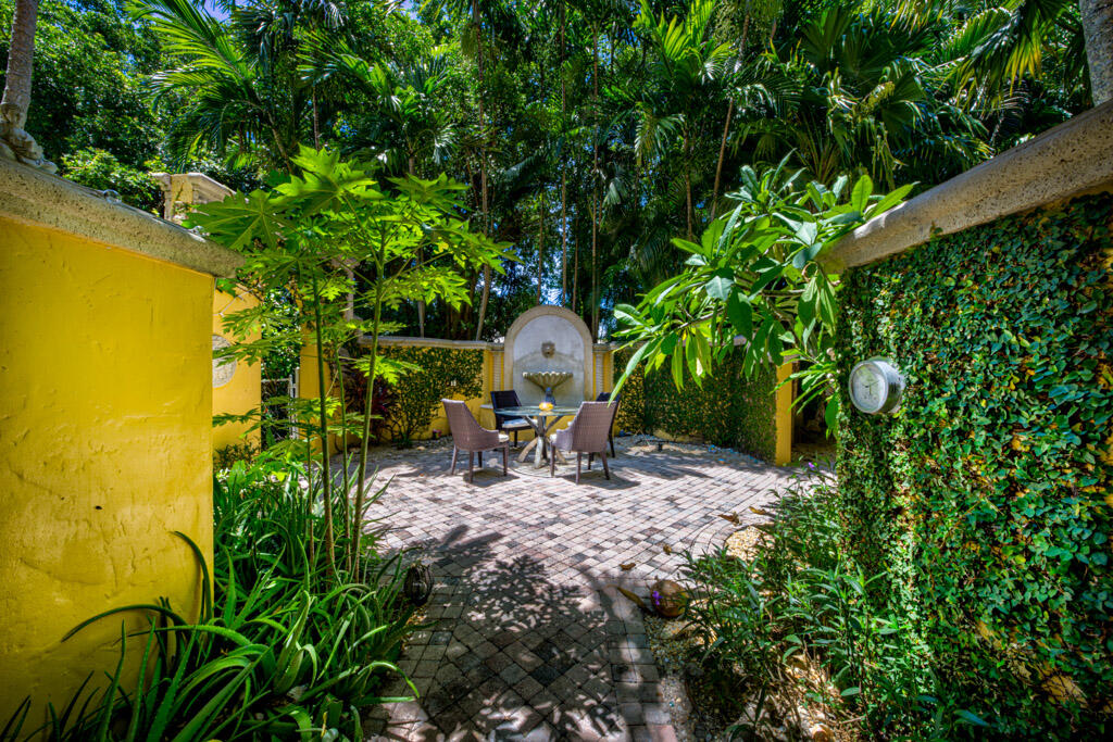 SEMINOLE LANDING - Residential