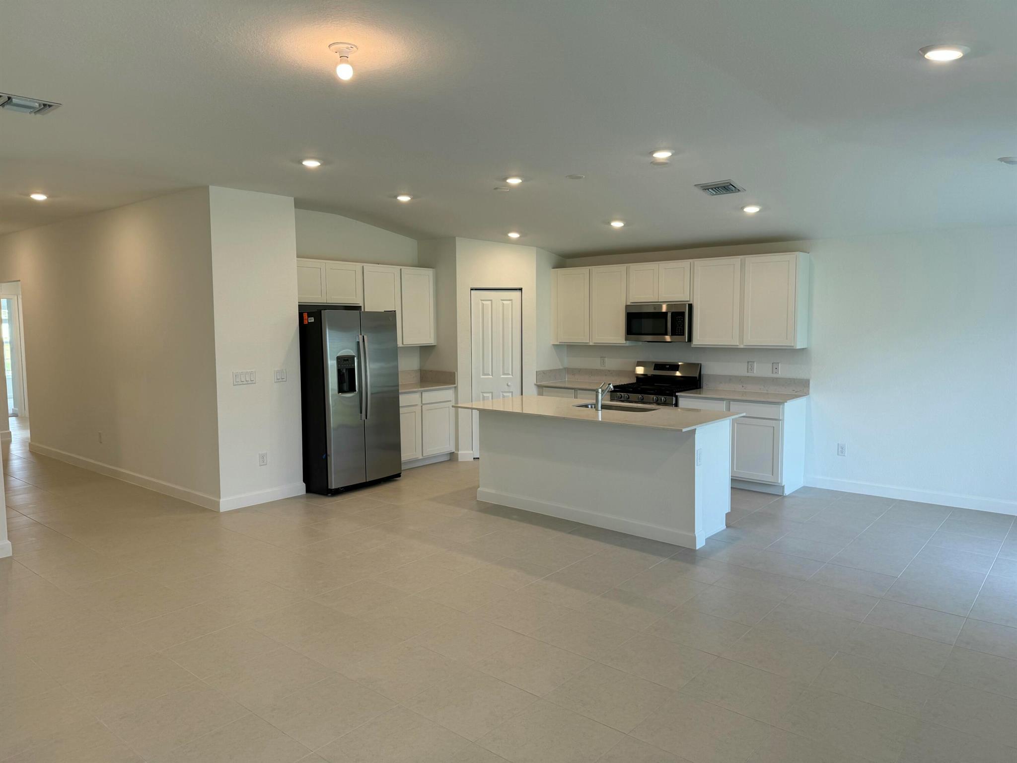 LTC RANCH WEST POD 2 PHAS - Residential Lease