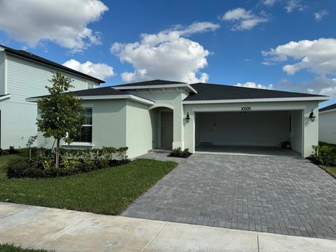 10509 NW Suncrest Lp Port St Lucie FL 34987